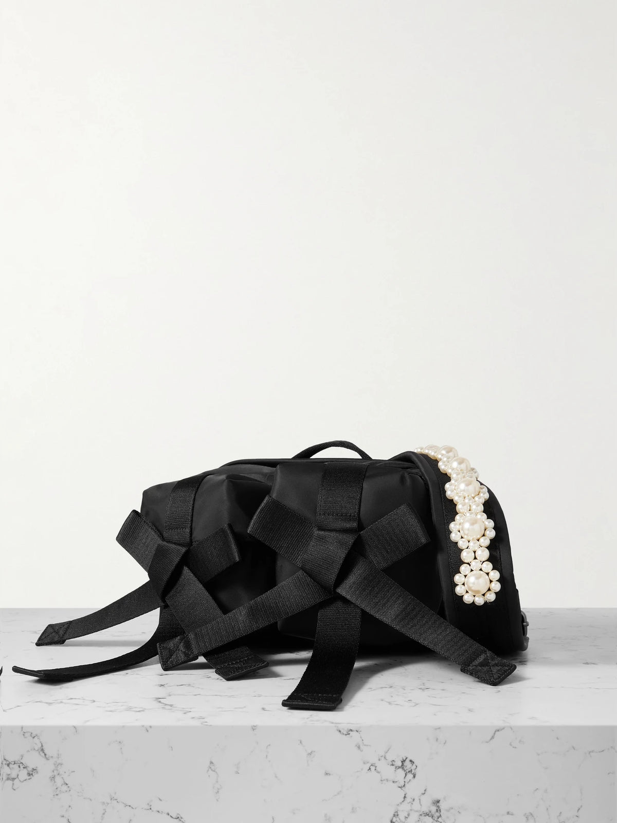 Bow And Pearl-like Embellished Shell Belt Bag