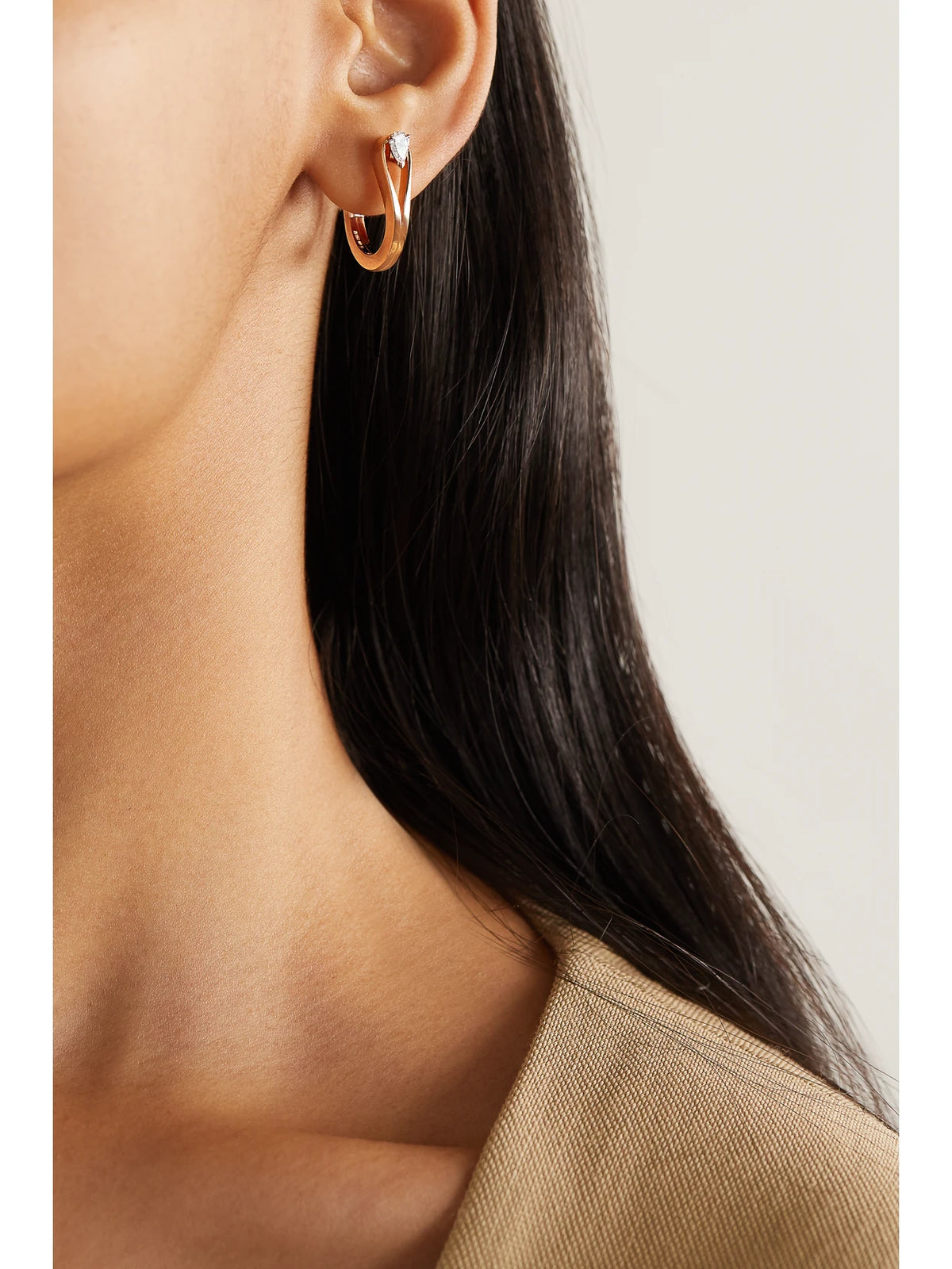 Image of Earrings. Product name - Serti Inversé 18-karat Rose Gold Diamond Earring in Multi colour by brand - Repossi
