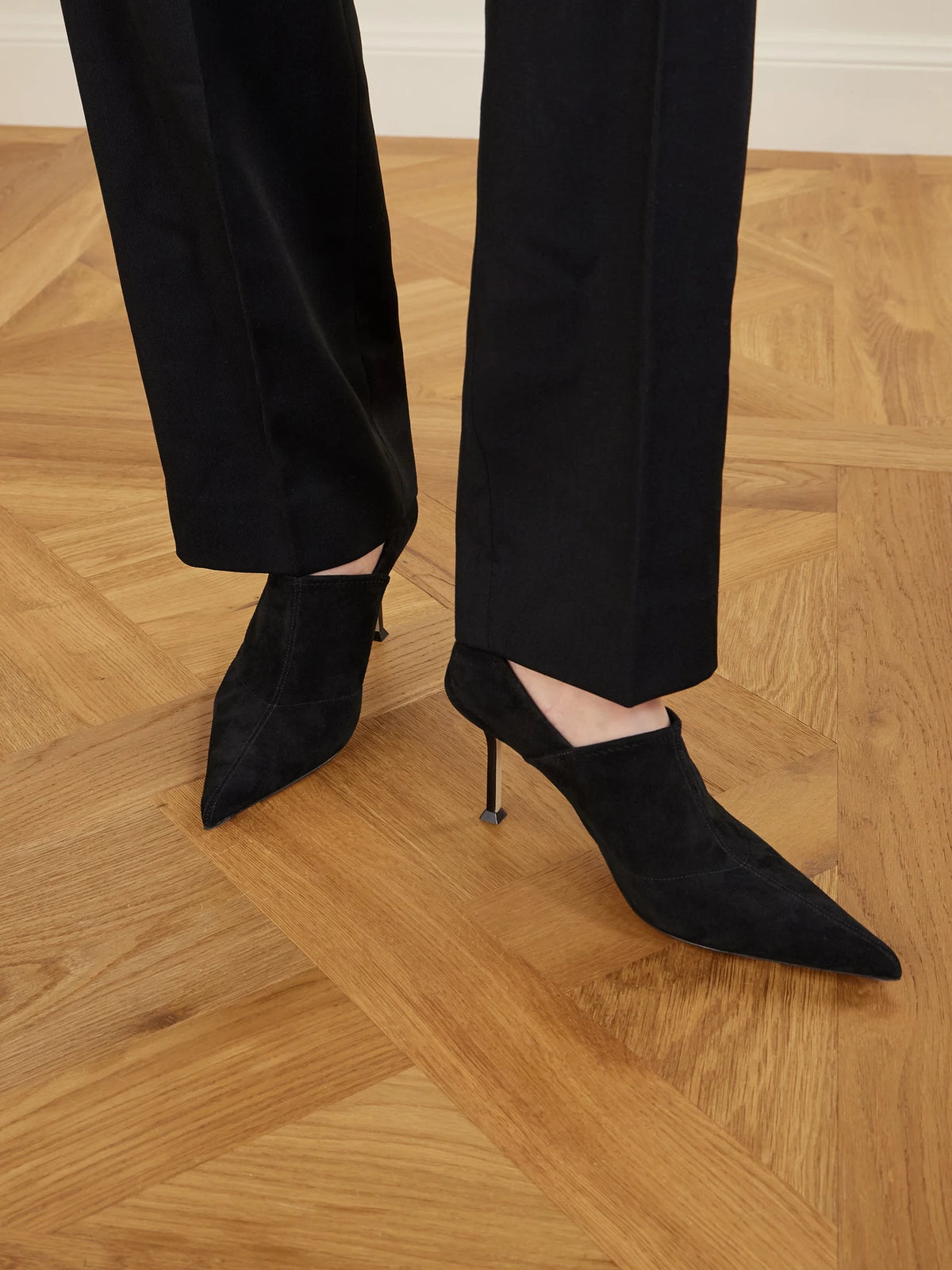Helix Suede Pumps