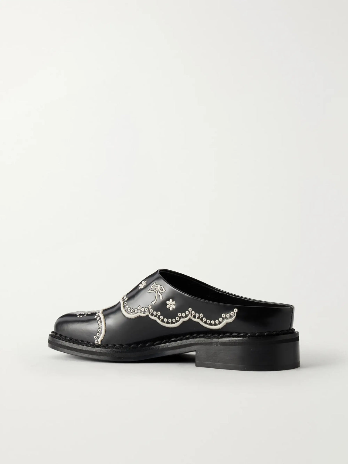Floral Lace Embroidered Leather Slip-ons
