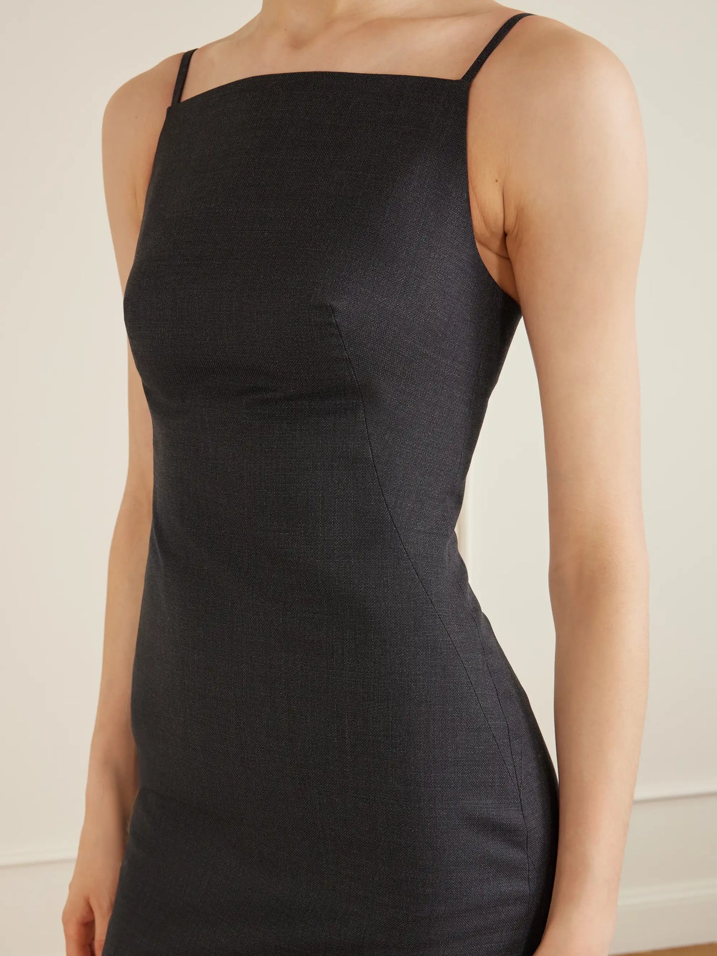 Sliced Kickback Grain De Poudre Wool Midi Dress