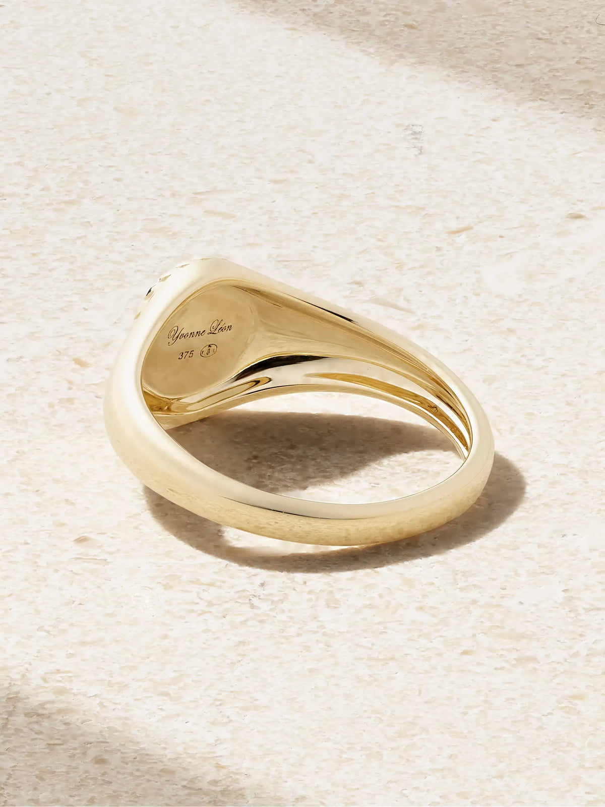Baby Chevalière 9-karat Gold, Coral And Diamond Signet Ring