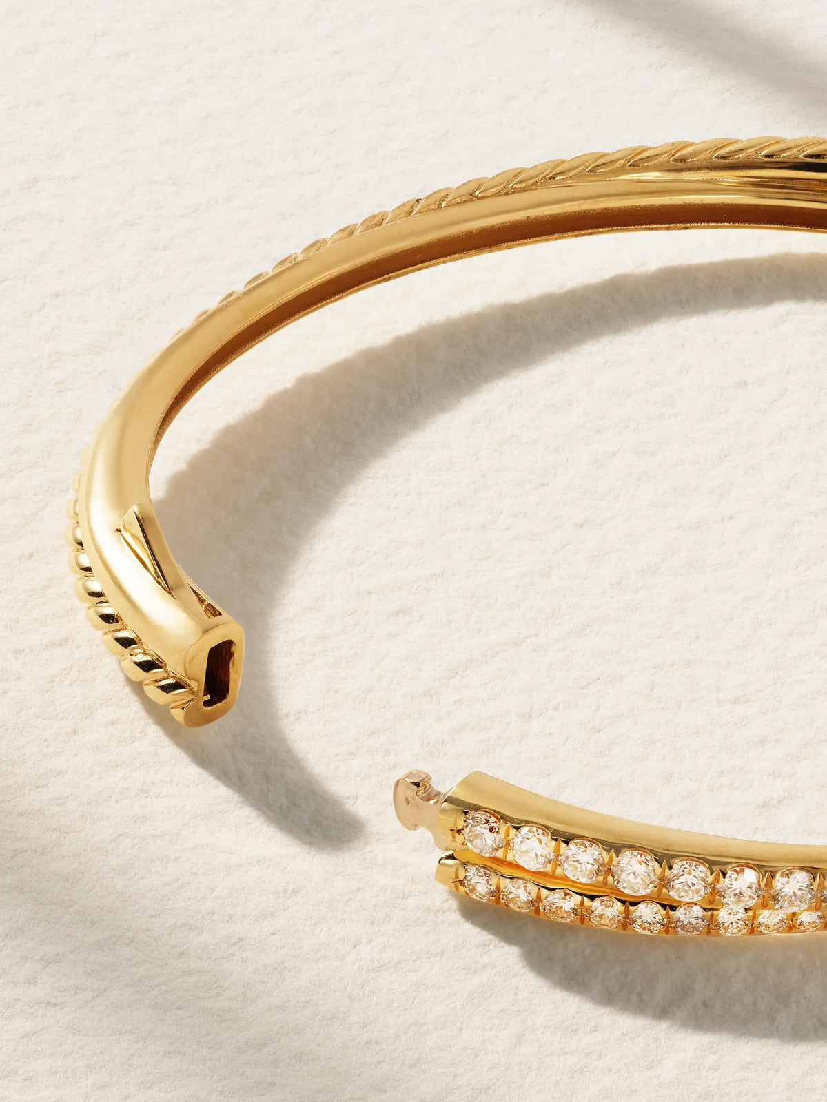 Crossover 18-karat Gold Diamond Bracelet