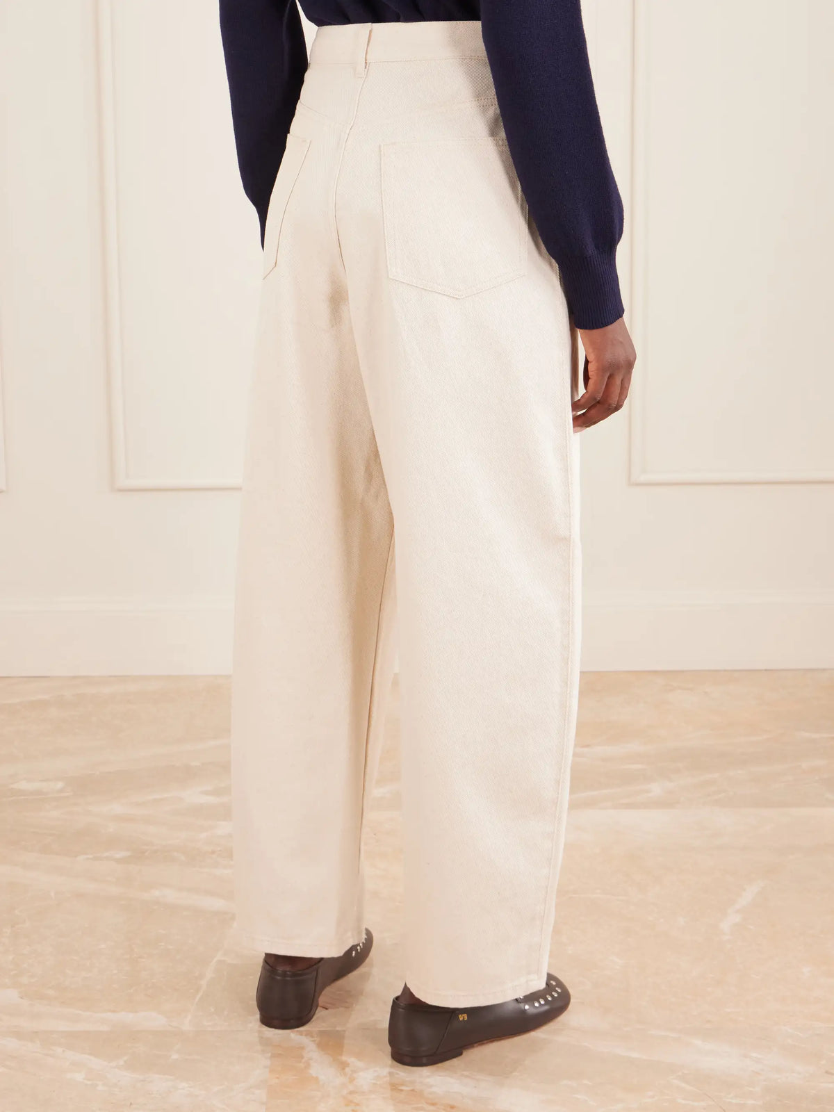 RÓHE Berber Barrel-leg Jeans