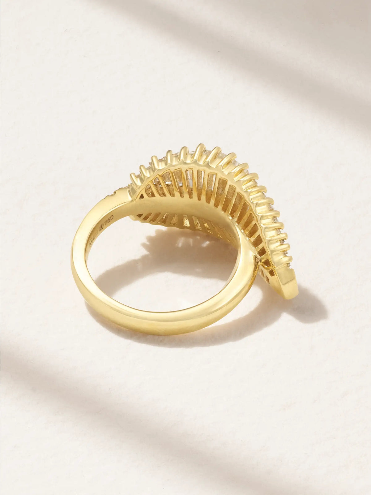 Palm Leaf 18-karat Gold Diamond Ring
