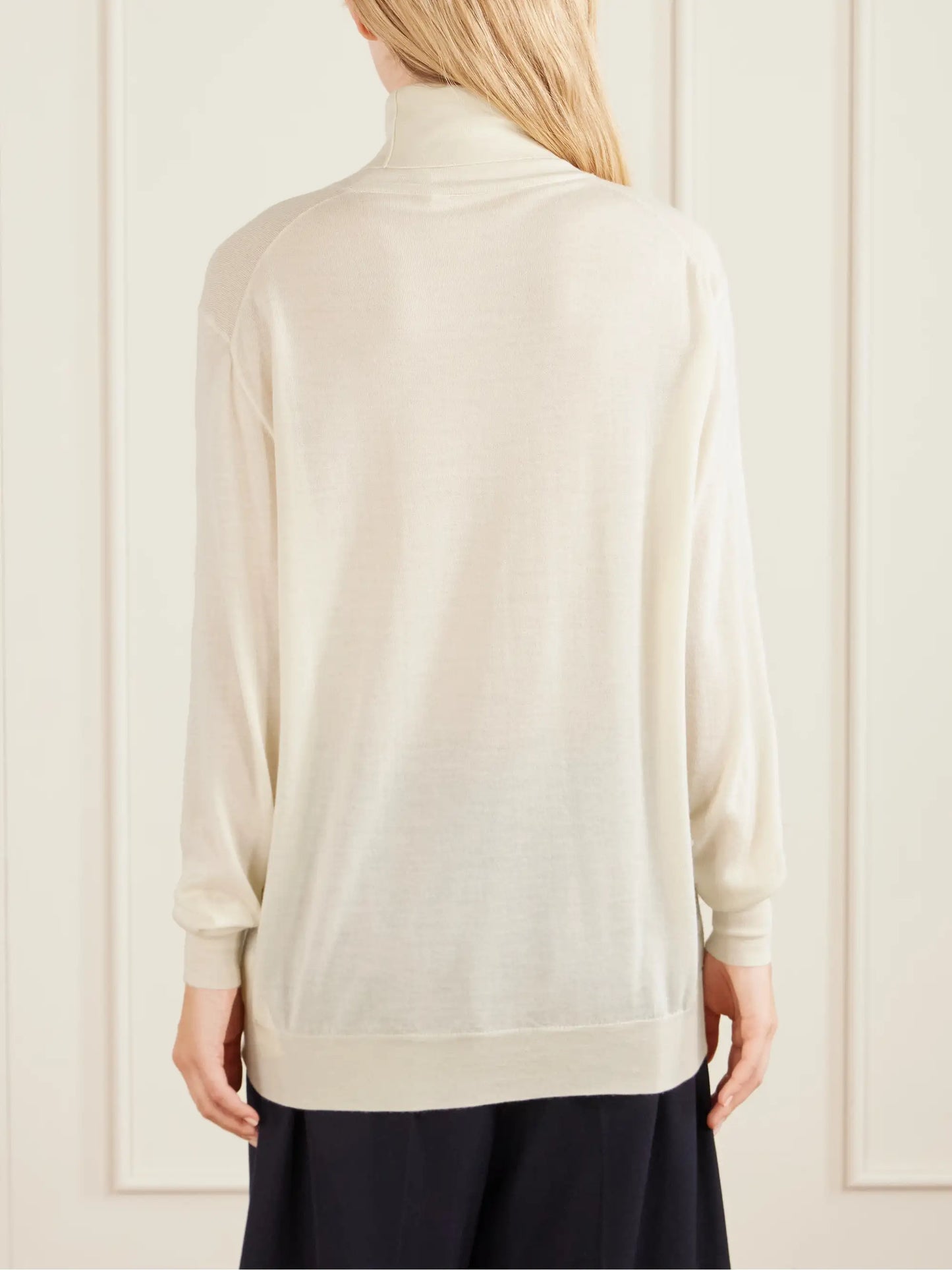 Nabari Cashmere Turtleneck Sweater