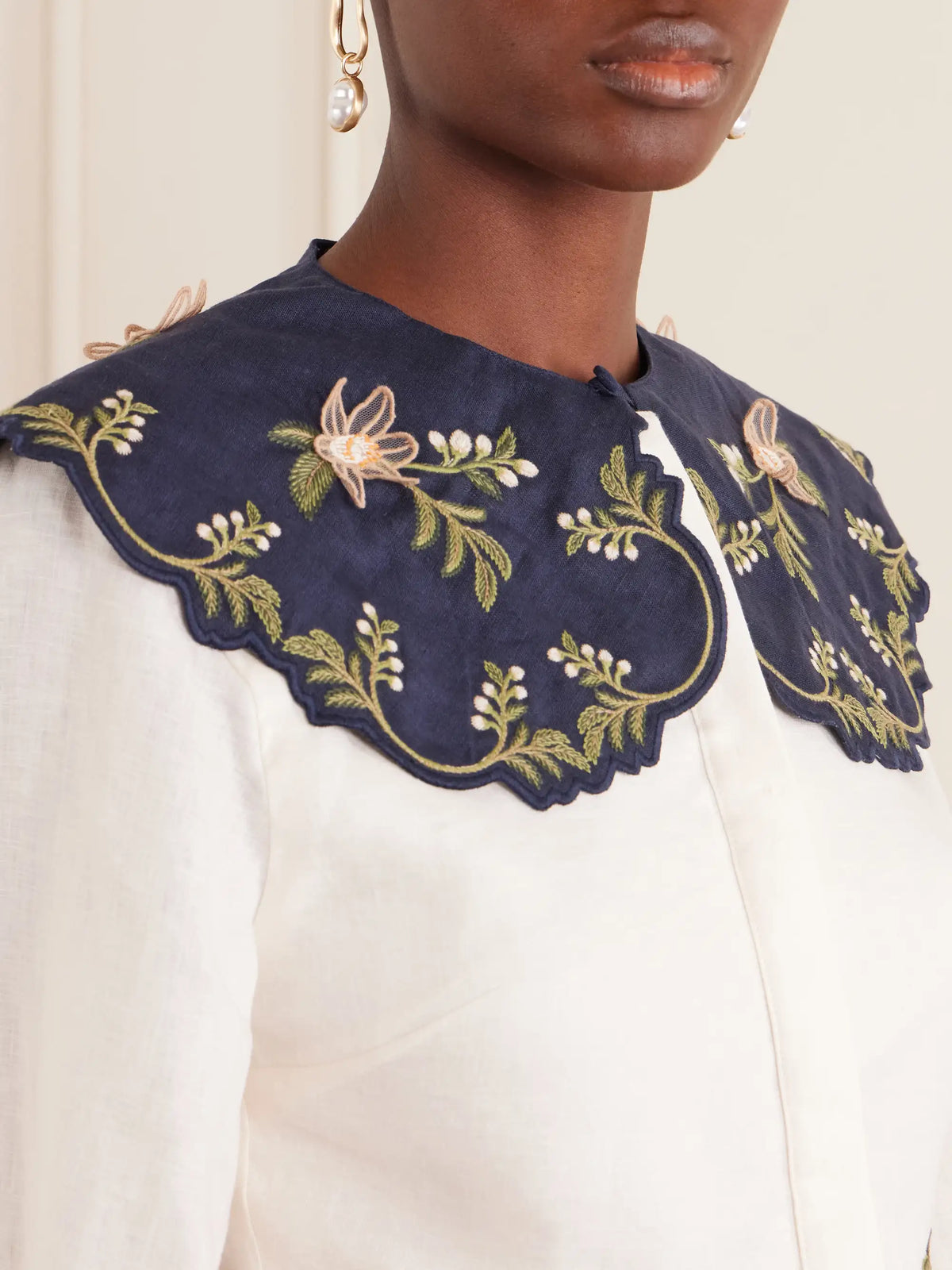 Agua by Agua Bendita Cumbre Floral-embroidered Appliquéd Tiered Linen Shirt