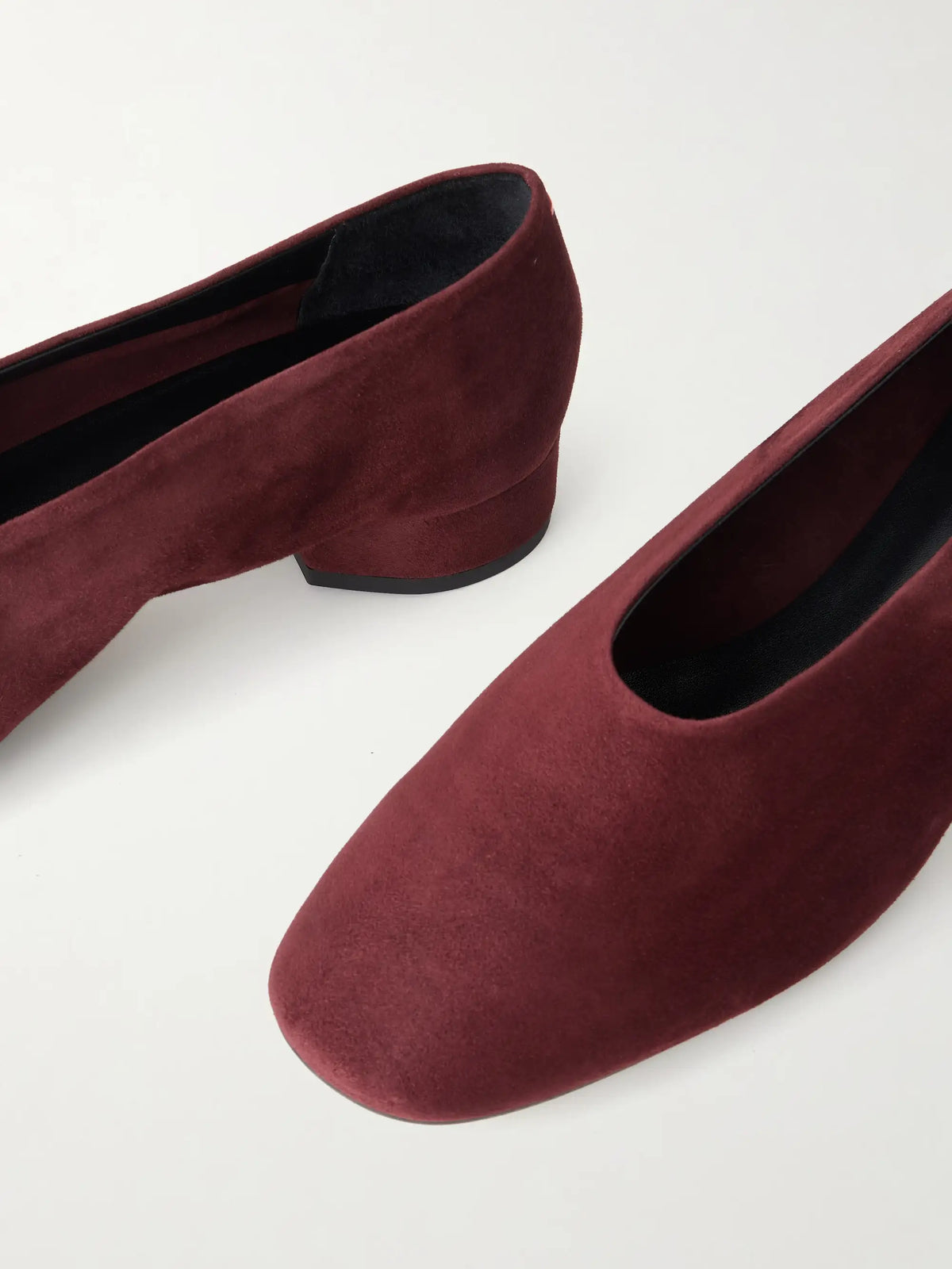 Aeyde Delia 25 Suede Ballet Flats