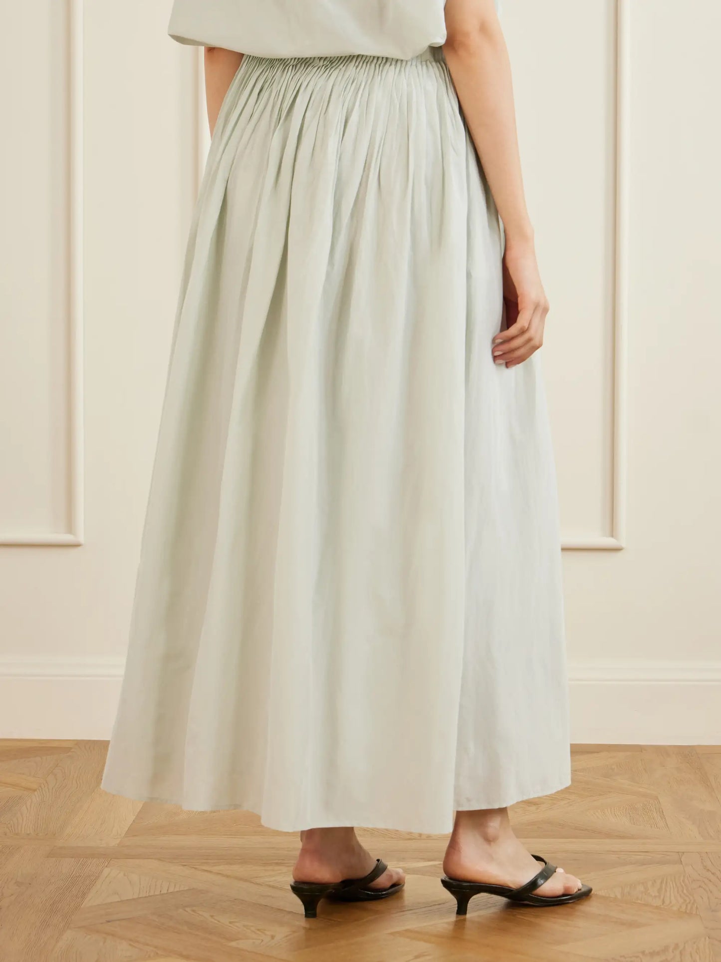 Naya Gathered Cotton And Silk-blend Maxi Skirt