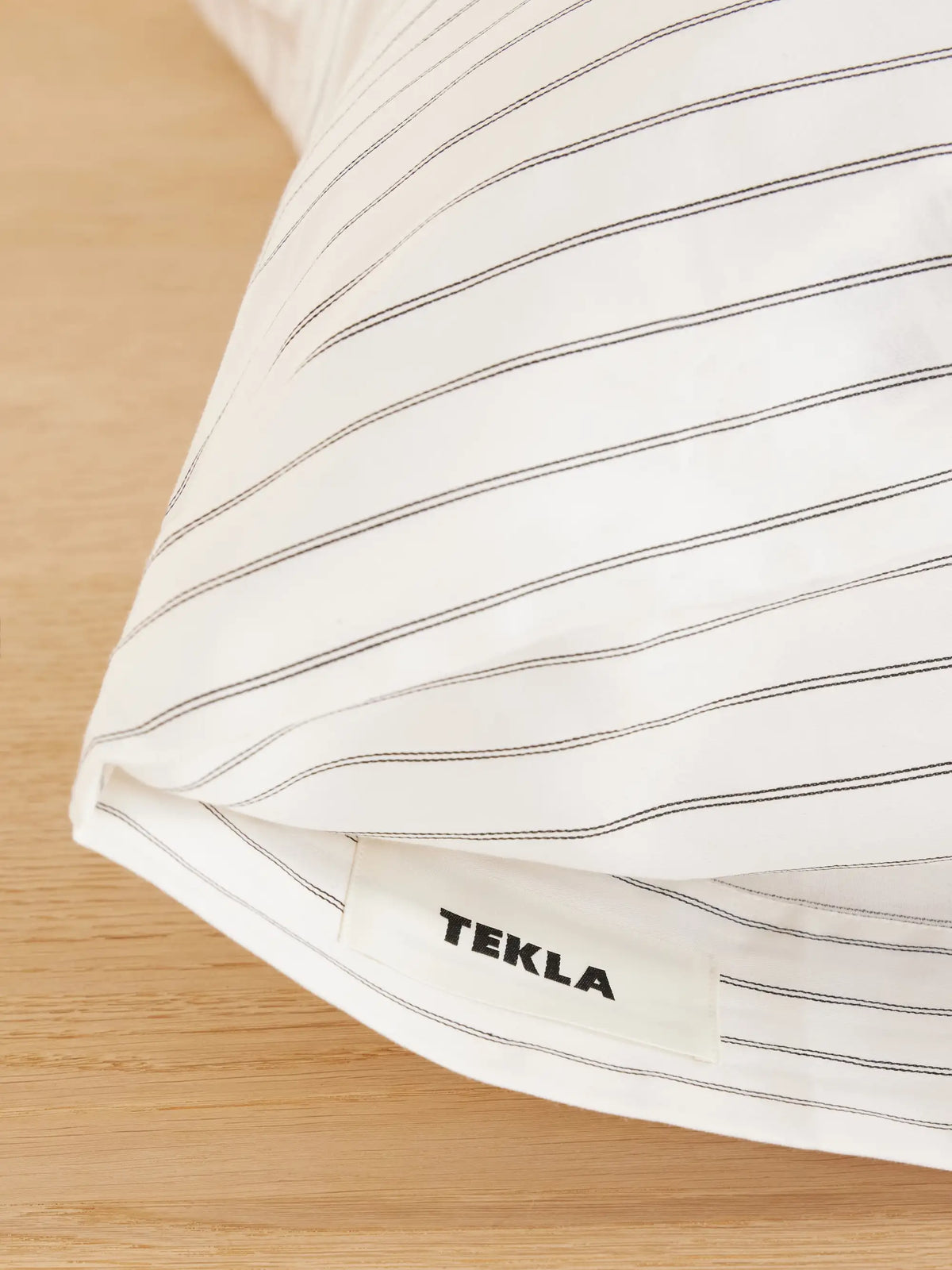 Set Of Two Striped Organic Cotton-sateen Pillow Cases