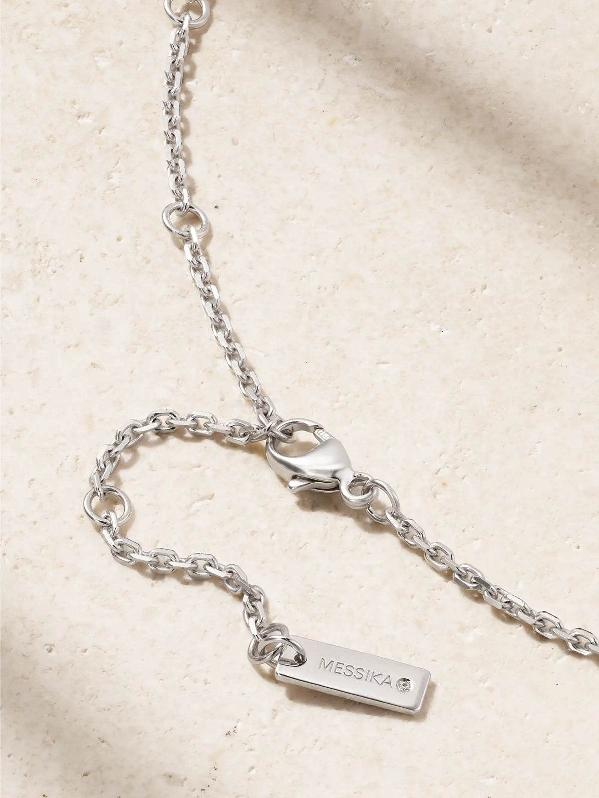 Move Classique Ciselé 18-karat White Gold Diamond Necklace