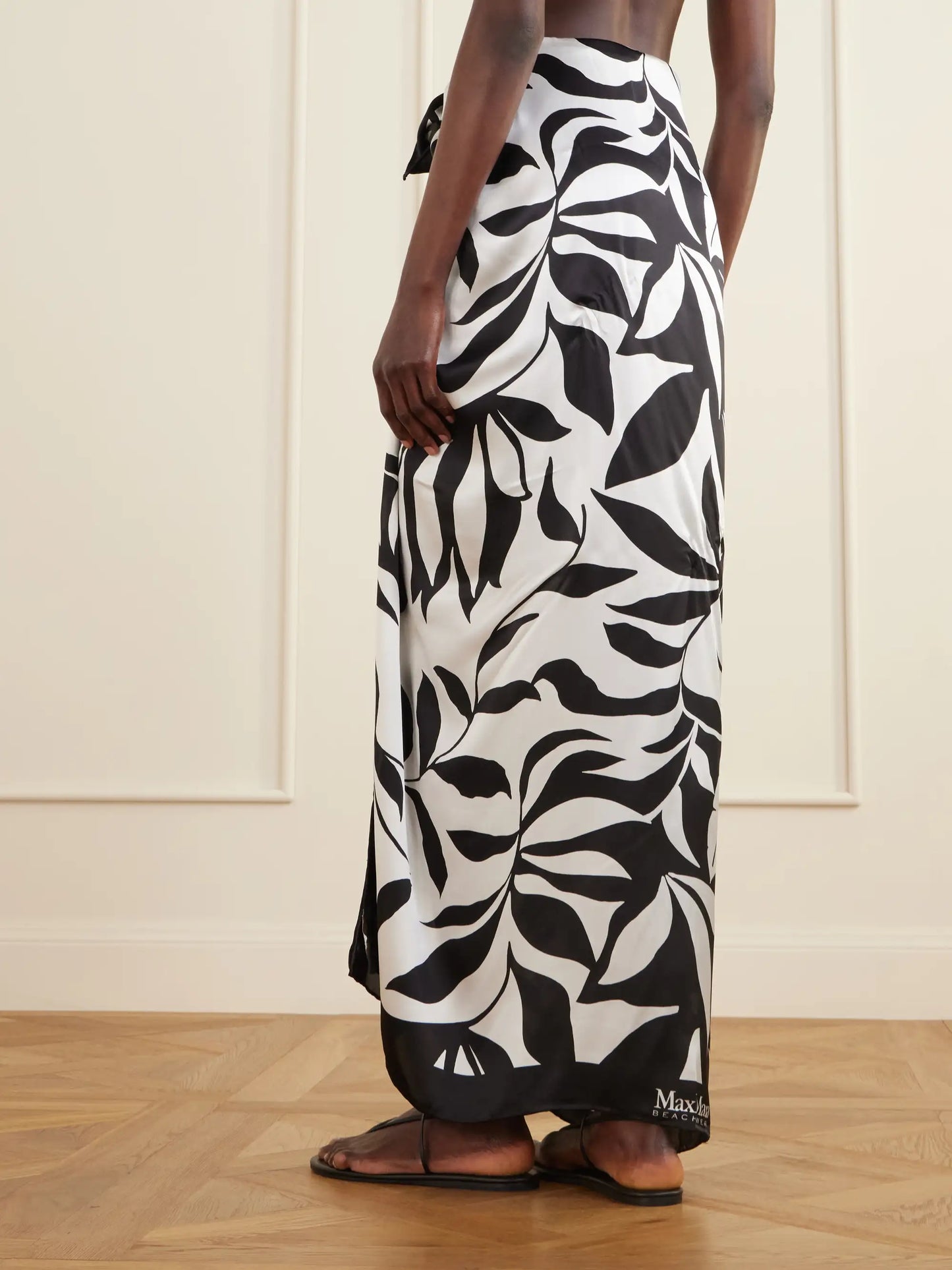Beachwear Spuma Printed Silk Pareo