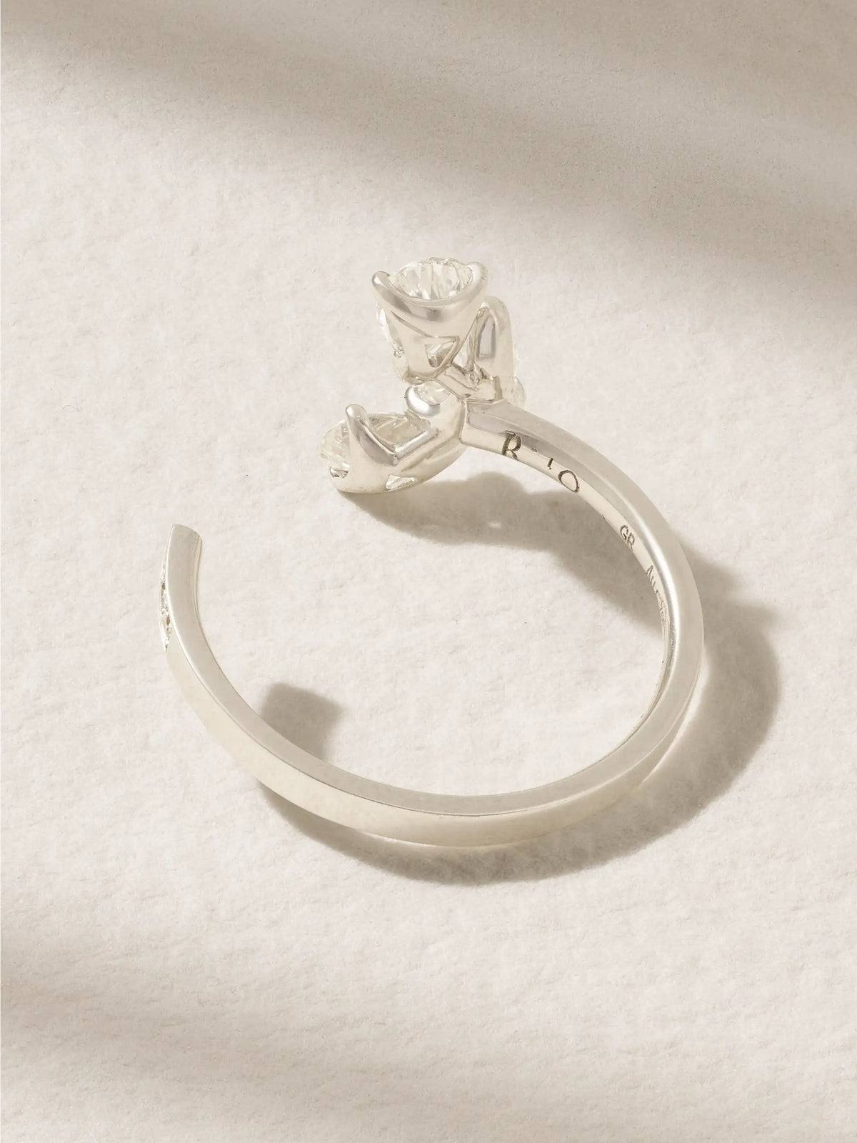 Serti Sur Vide 18-karat White Gold Diamond Ring