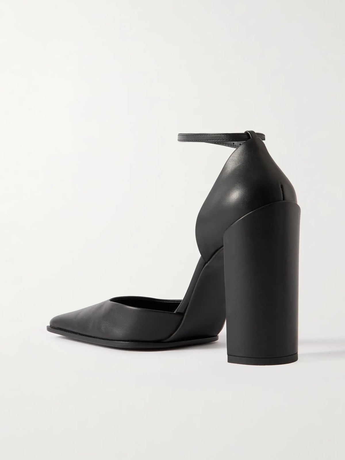 90 Leather Pumps