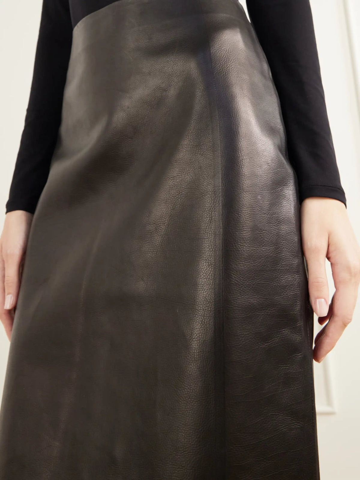 The Row Larco Leather Knee-length Skirt