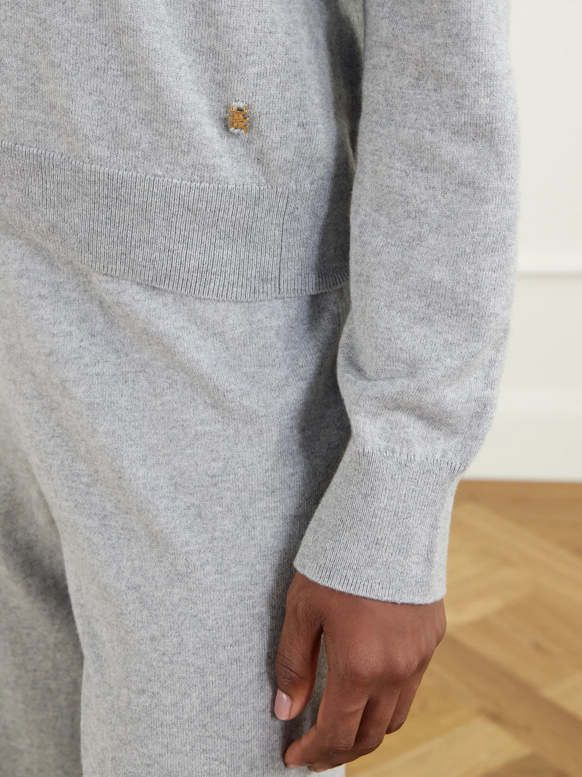 ÉTERNE Cotton And Cashmere-blend V-neck Sweater