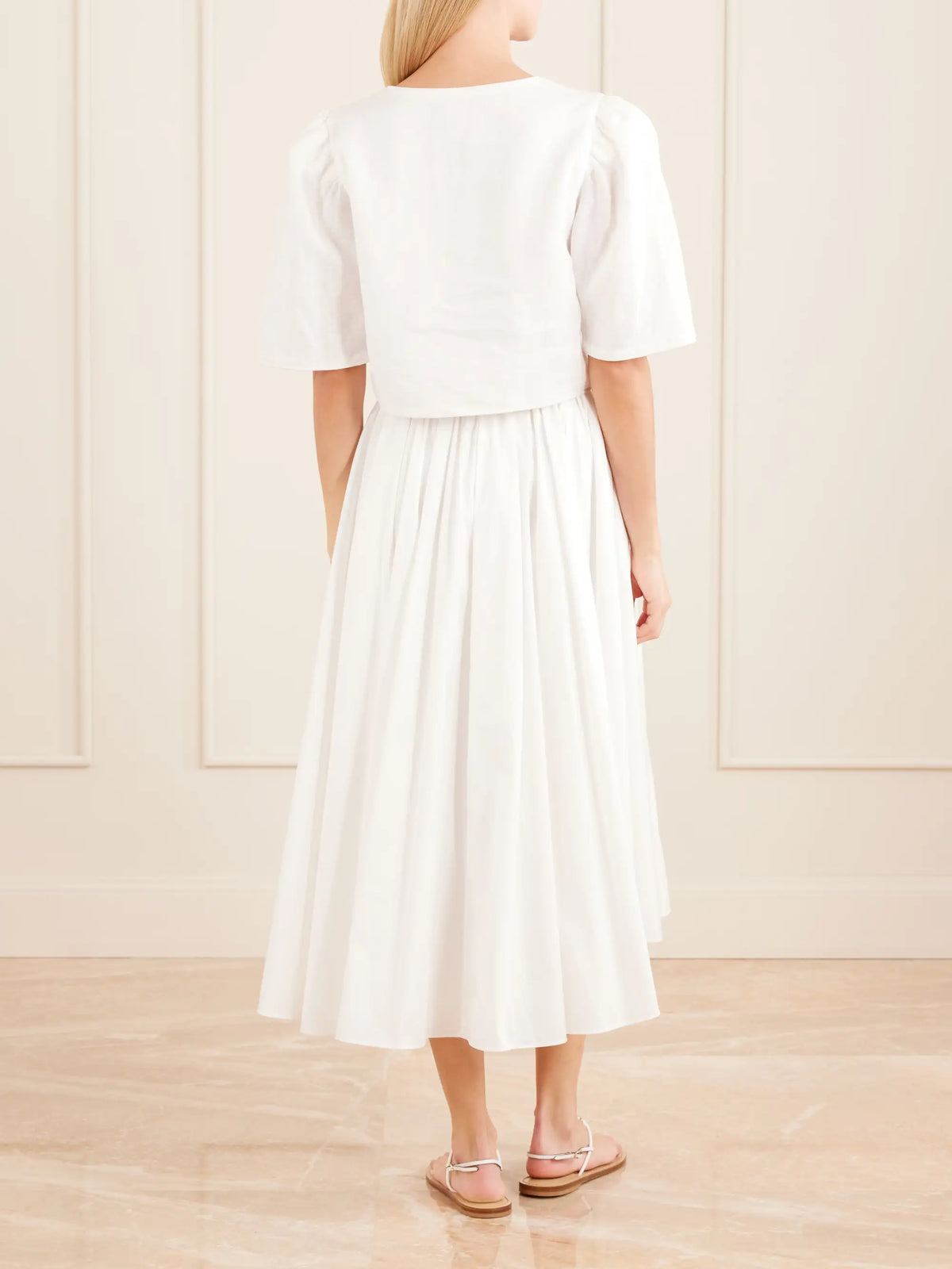 Farm Rio Floral-embroidered Cropped Linen Top