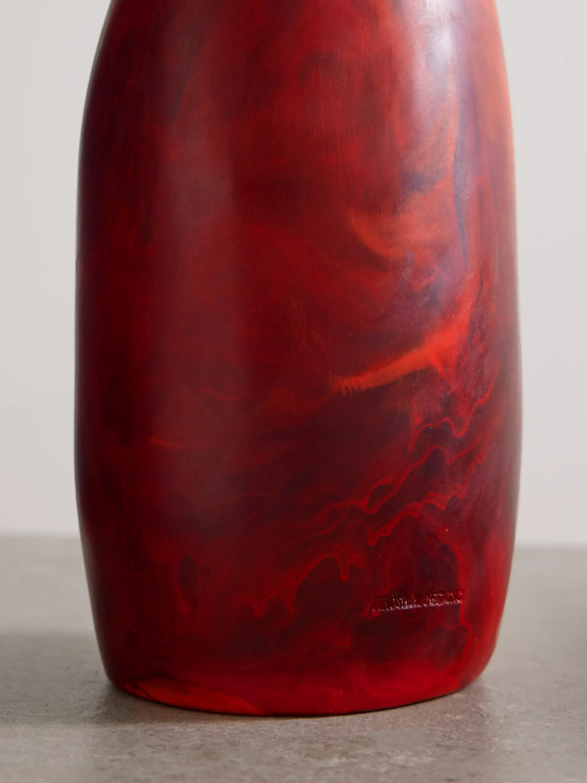 Pebble Medium Resin Vase