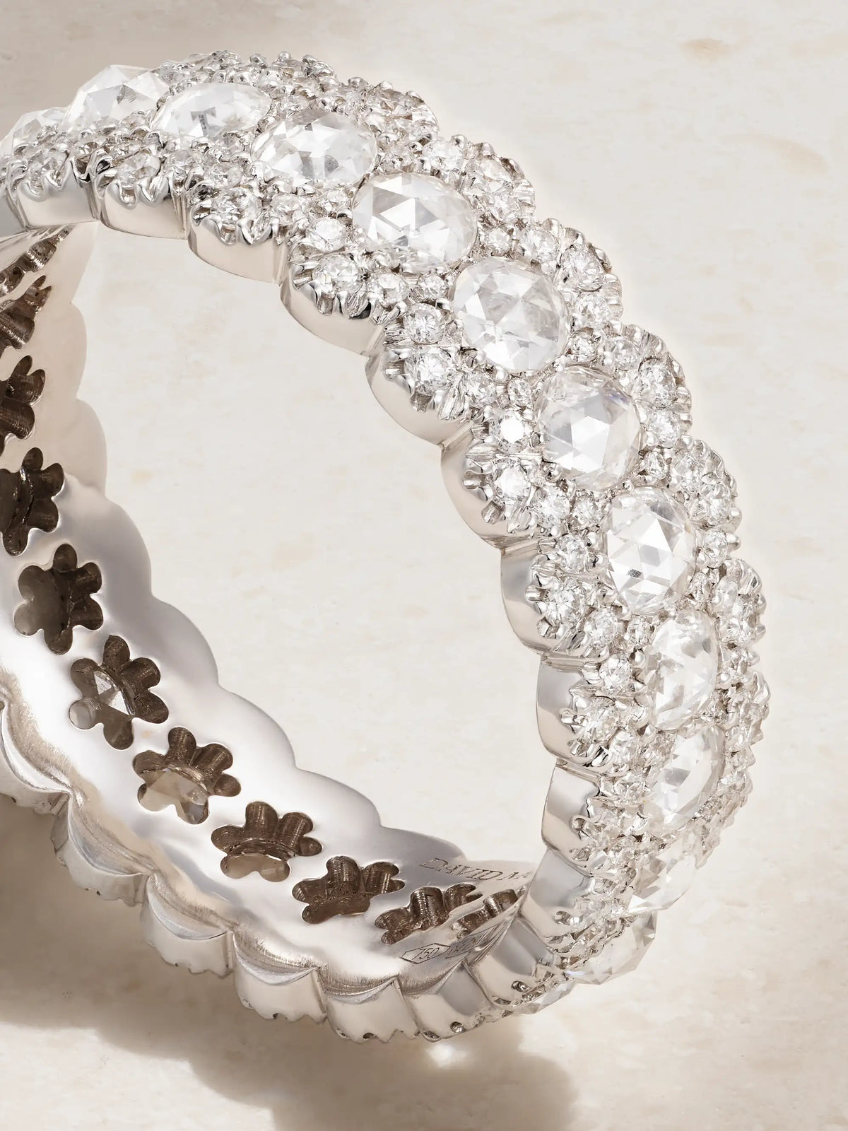 18-karat White Gold Diamond Ring