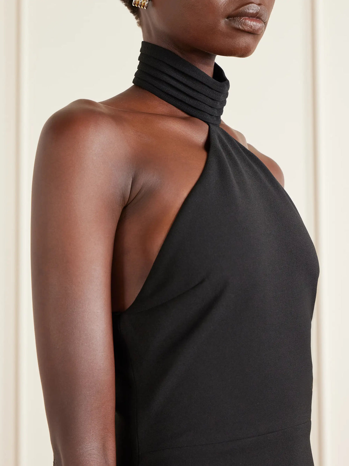 Ilkyaz Ozel Kailash Crepe Halterneck Gown