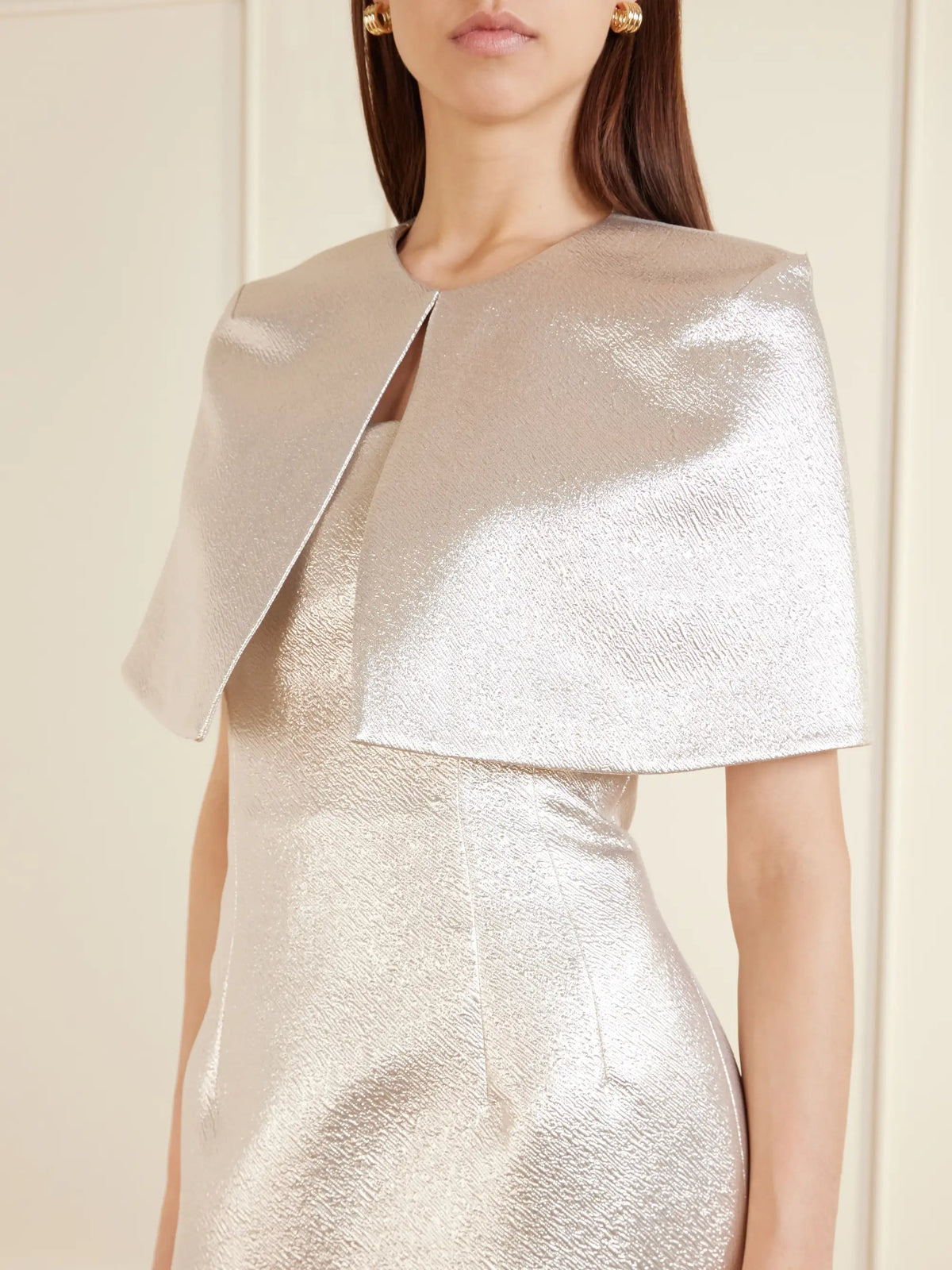 Domie Cloqué Metallic Cape