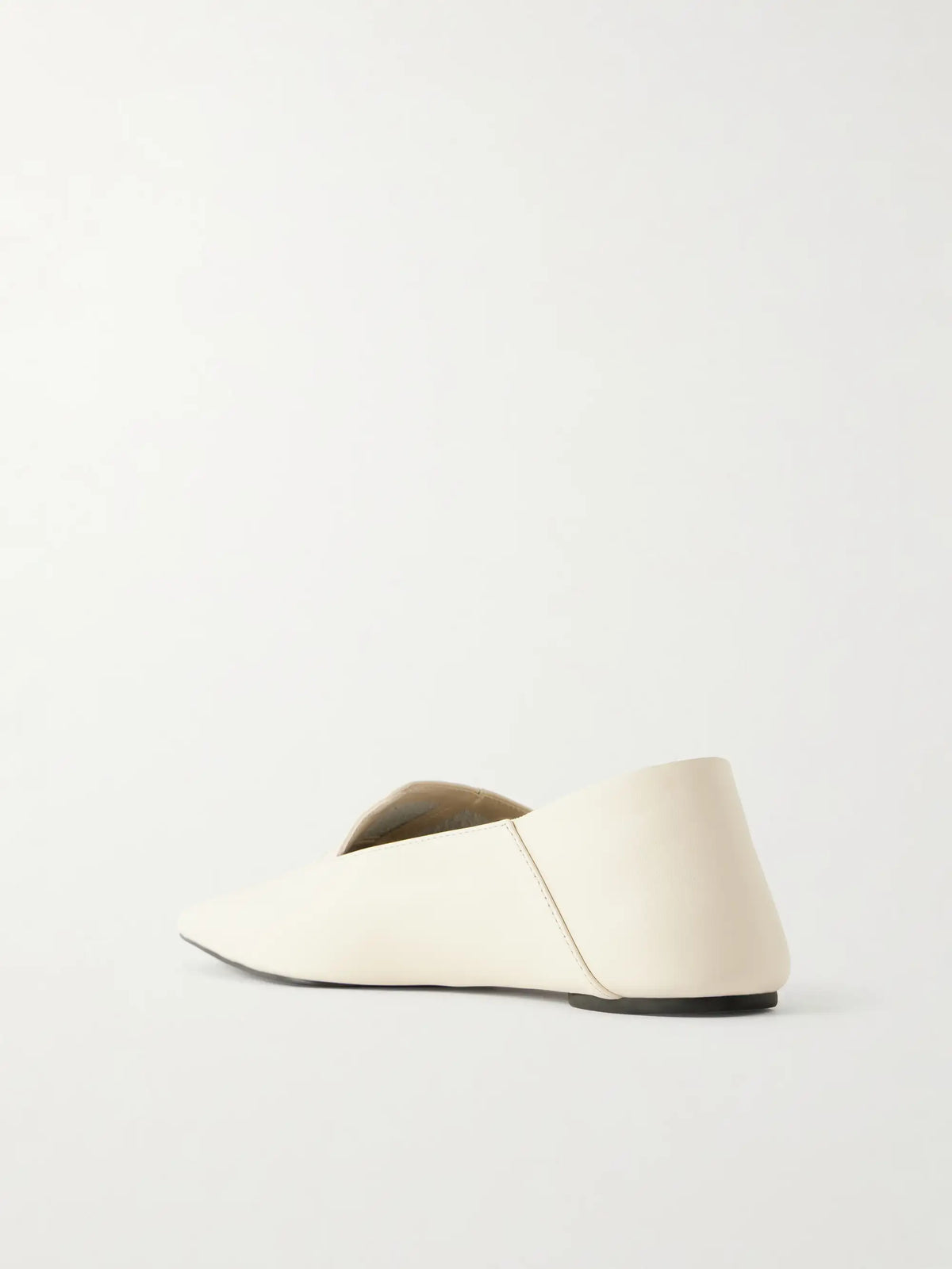 Minimal Flat Leather Loafer