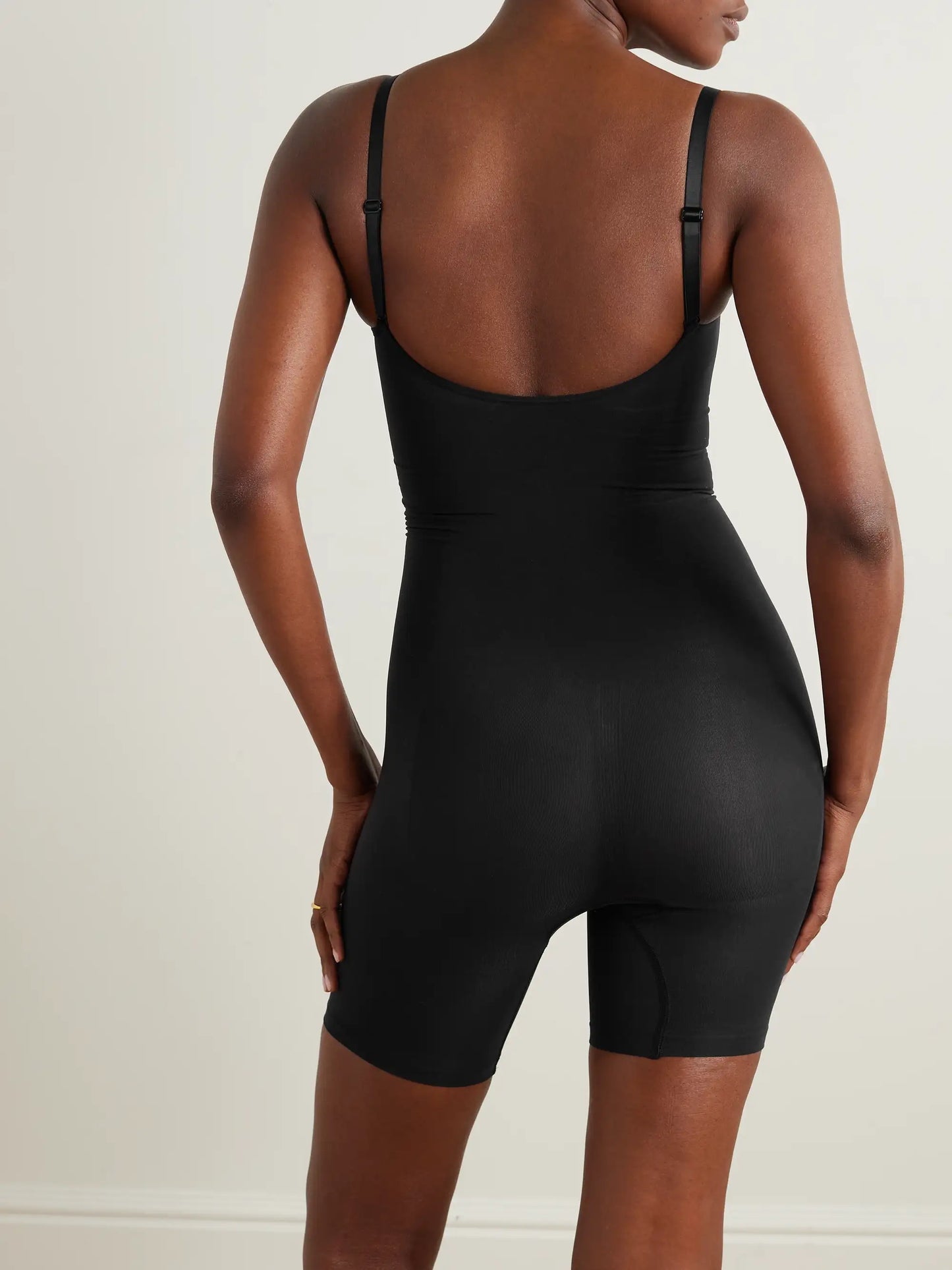 Seamless Sculpt Mid Thigh Bodysuit - Onyx