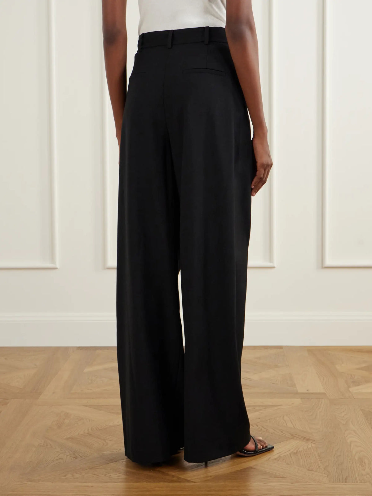 LIBEROWE Mika Pleated Wool Straight-leg Pants
