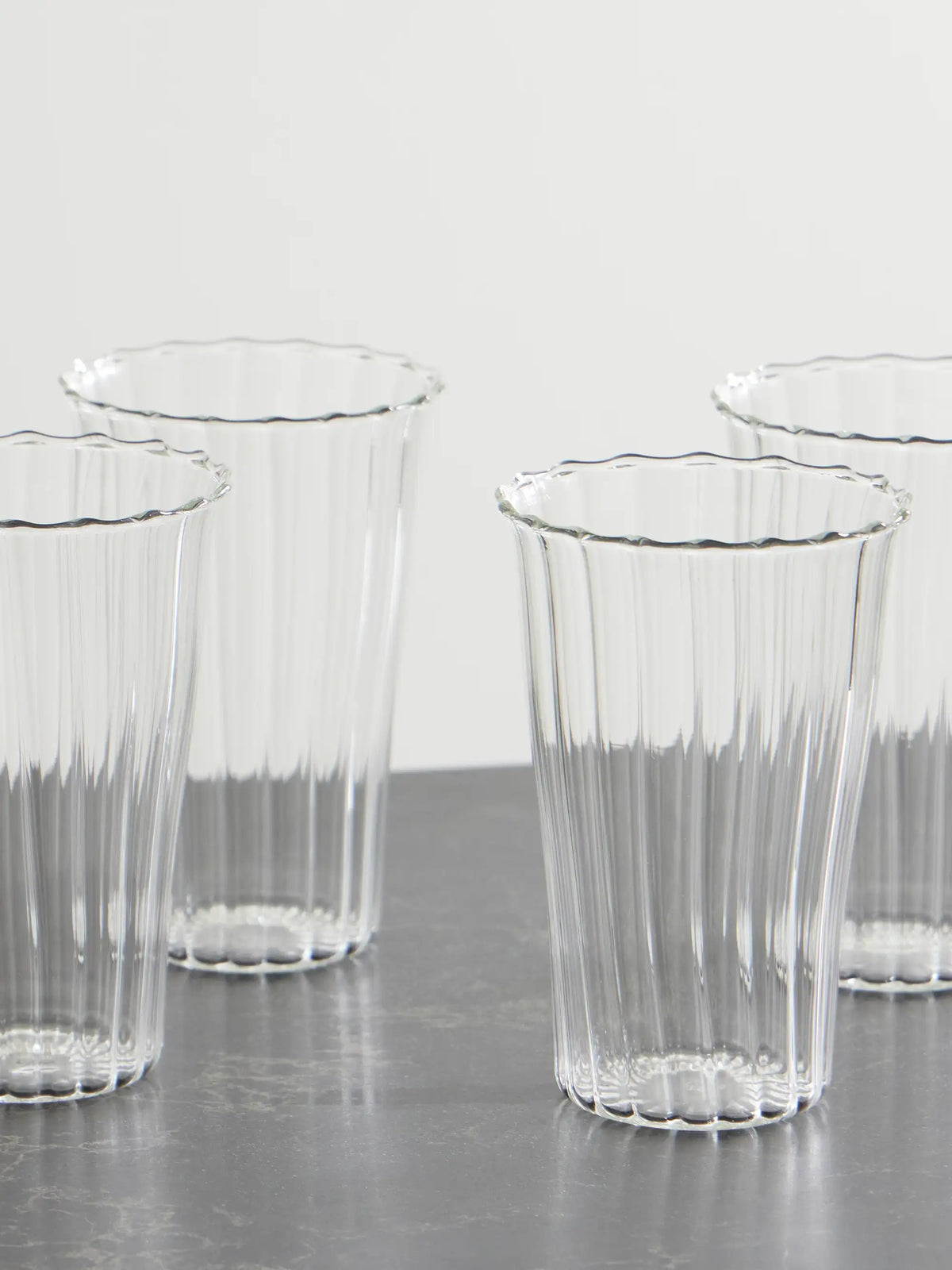 Le Verre Grand Set Of Eight Glass Tumblers