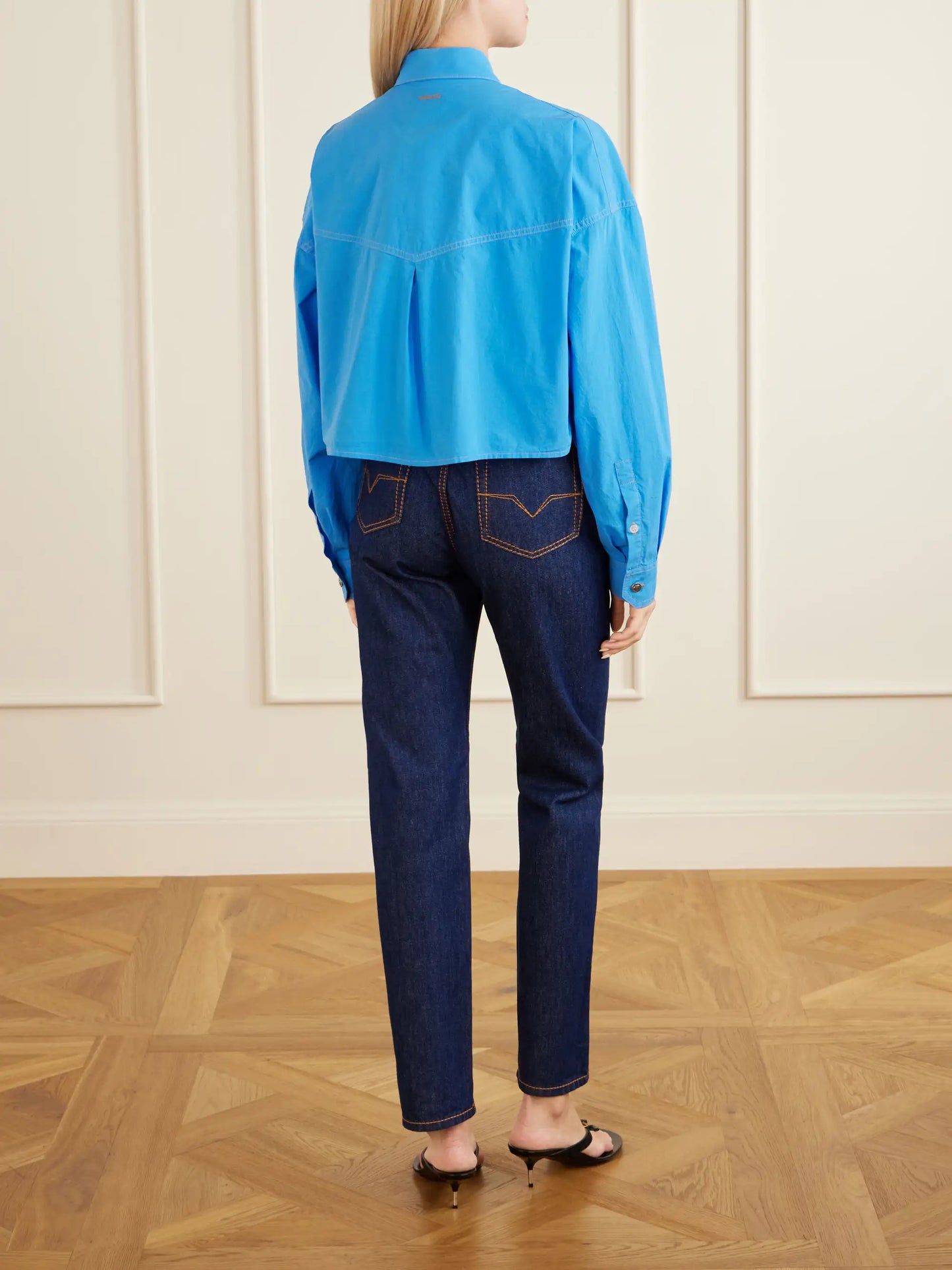 Medusa-embellished Cropped Cotton-poplin Shirt