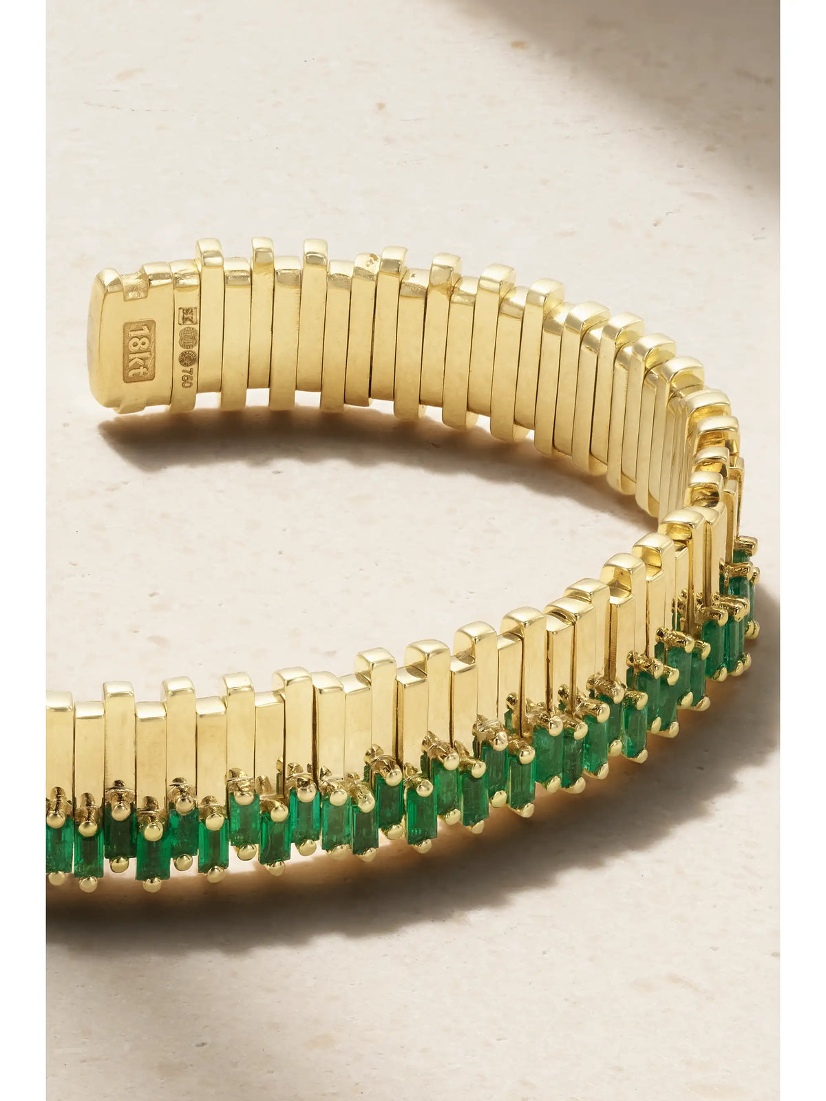 18-karat Gold Emerald Bangle