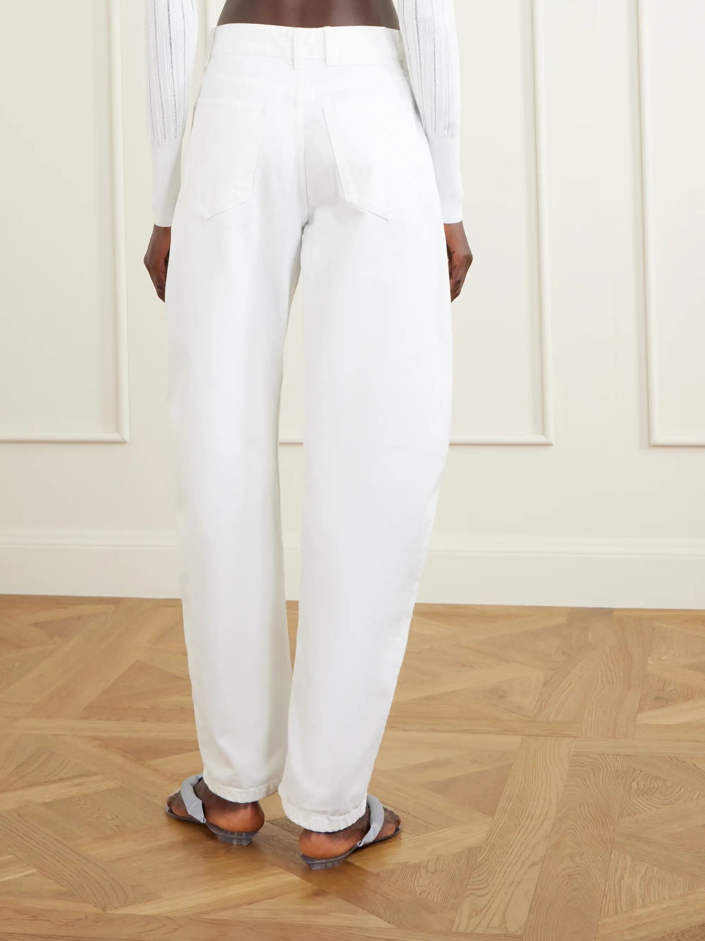 Wide-leg Jeans