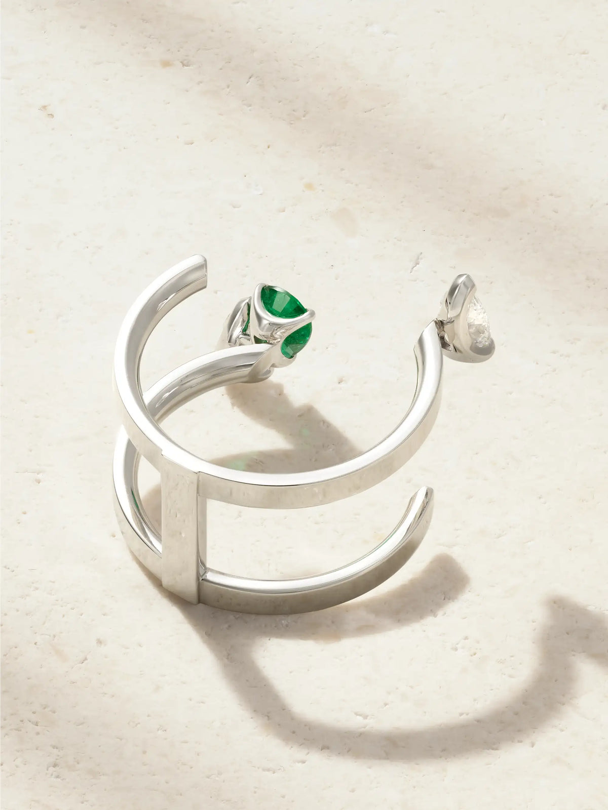 Serti Sur Vide 18-karat White Gold, Diamond And Emerald Ring