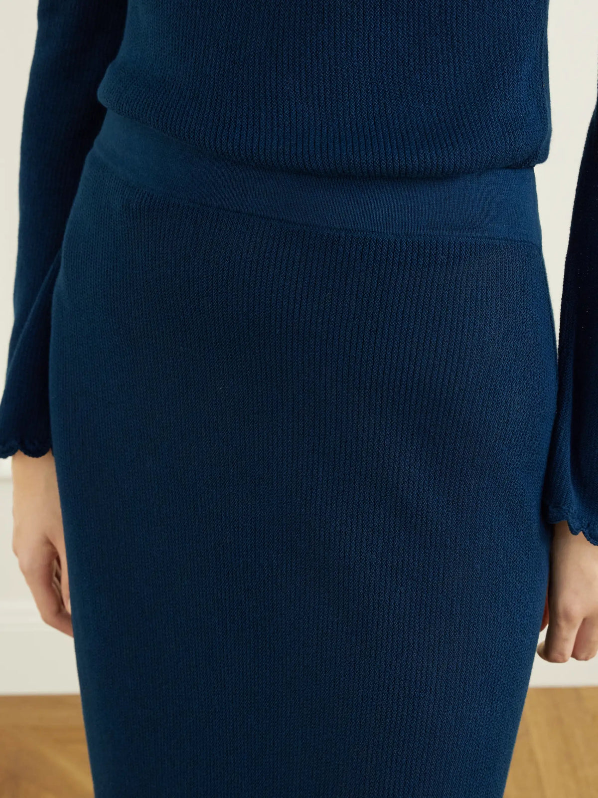 ESCVDO Bernabe Scalloped Ribbed Cotton Midi Skirt