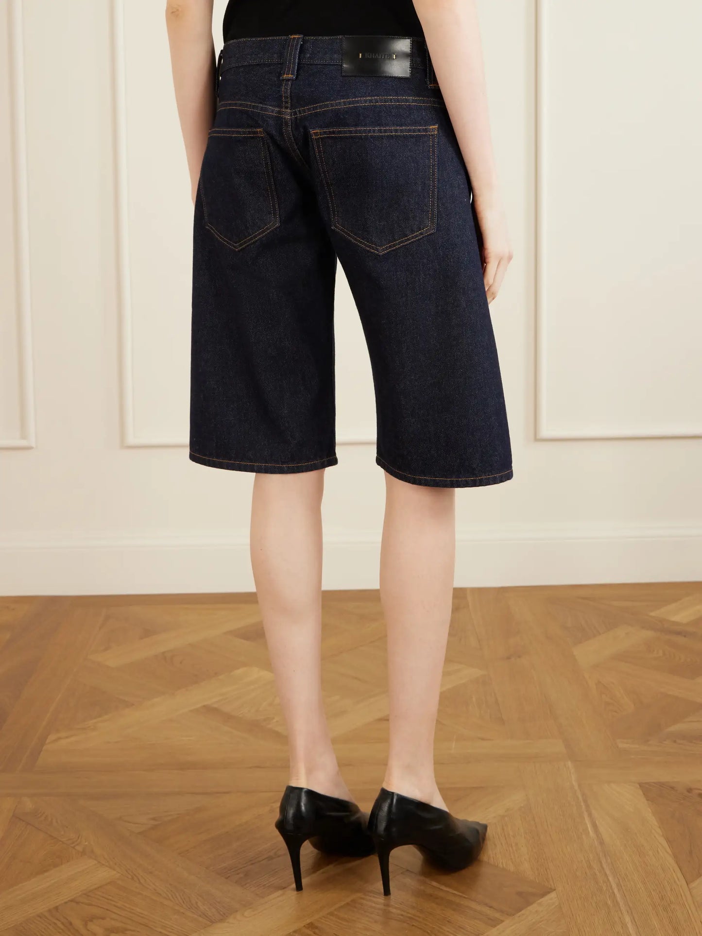 Kinga Mid-rise Straight-leg Shorts