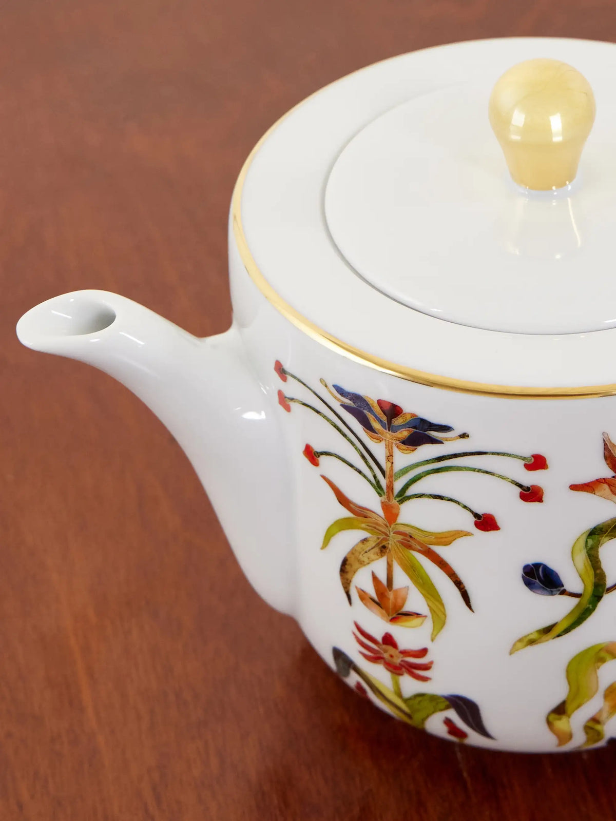 Grand Tour Gold-plated Porcelain Teapot