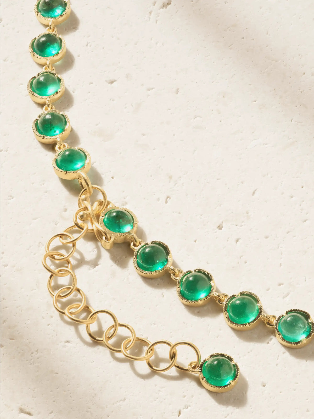 18-karat Gold Emerald Necklace