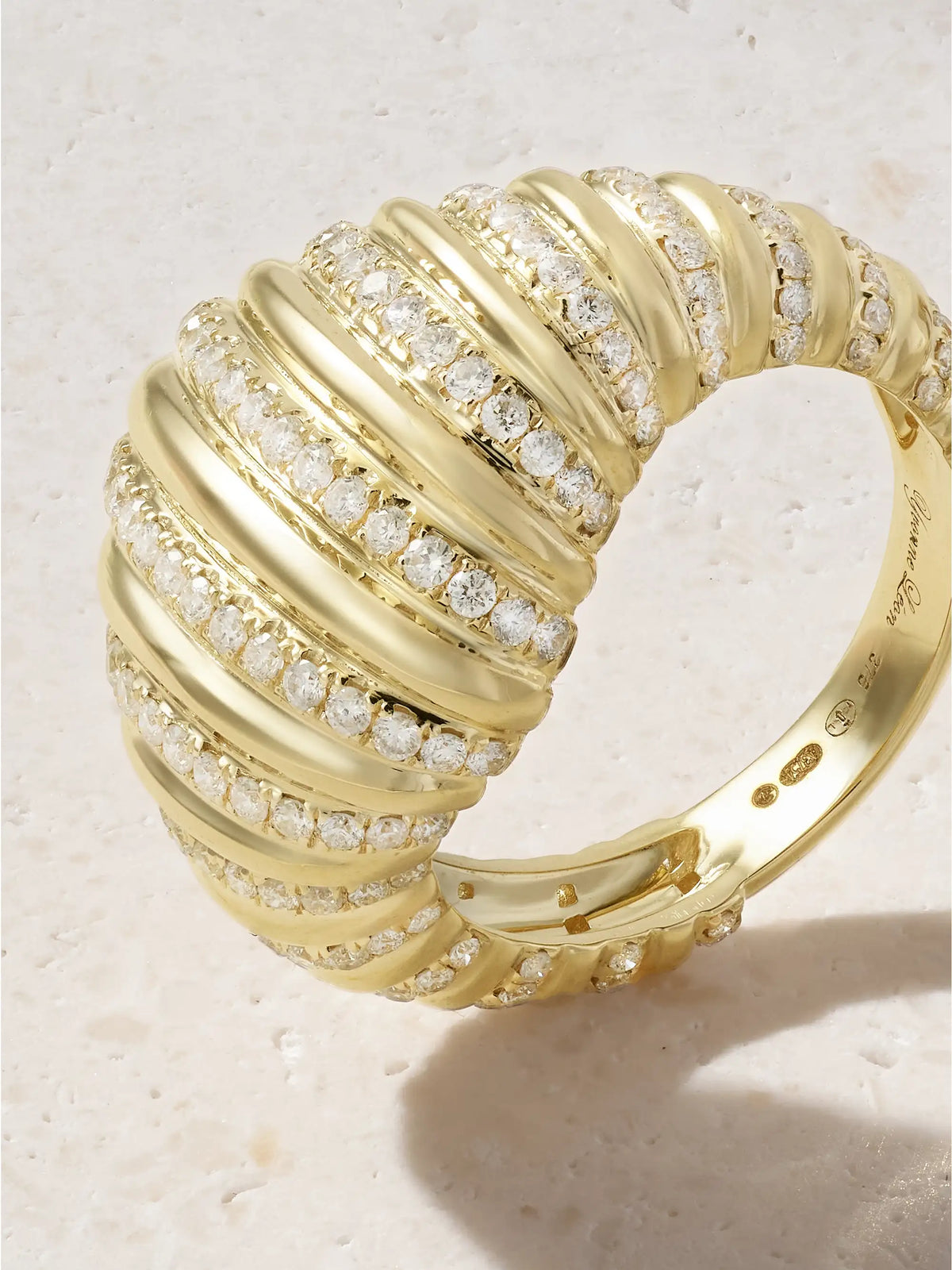 Berlingot 9-karat Gold Diamond Ring