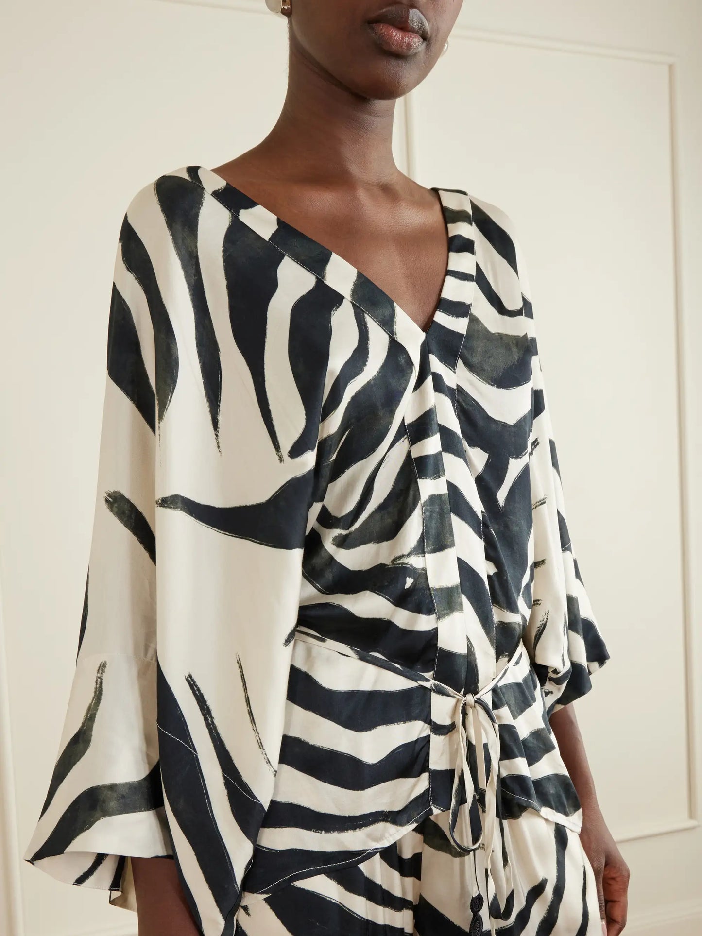 Desierto Vivo Printed Georgette Blouse