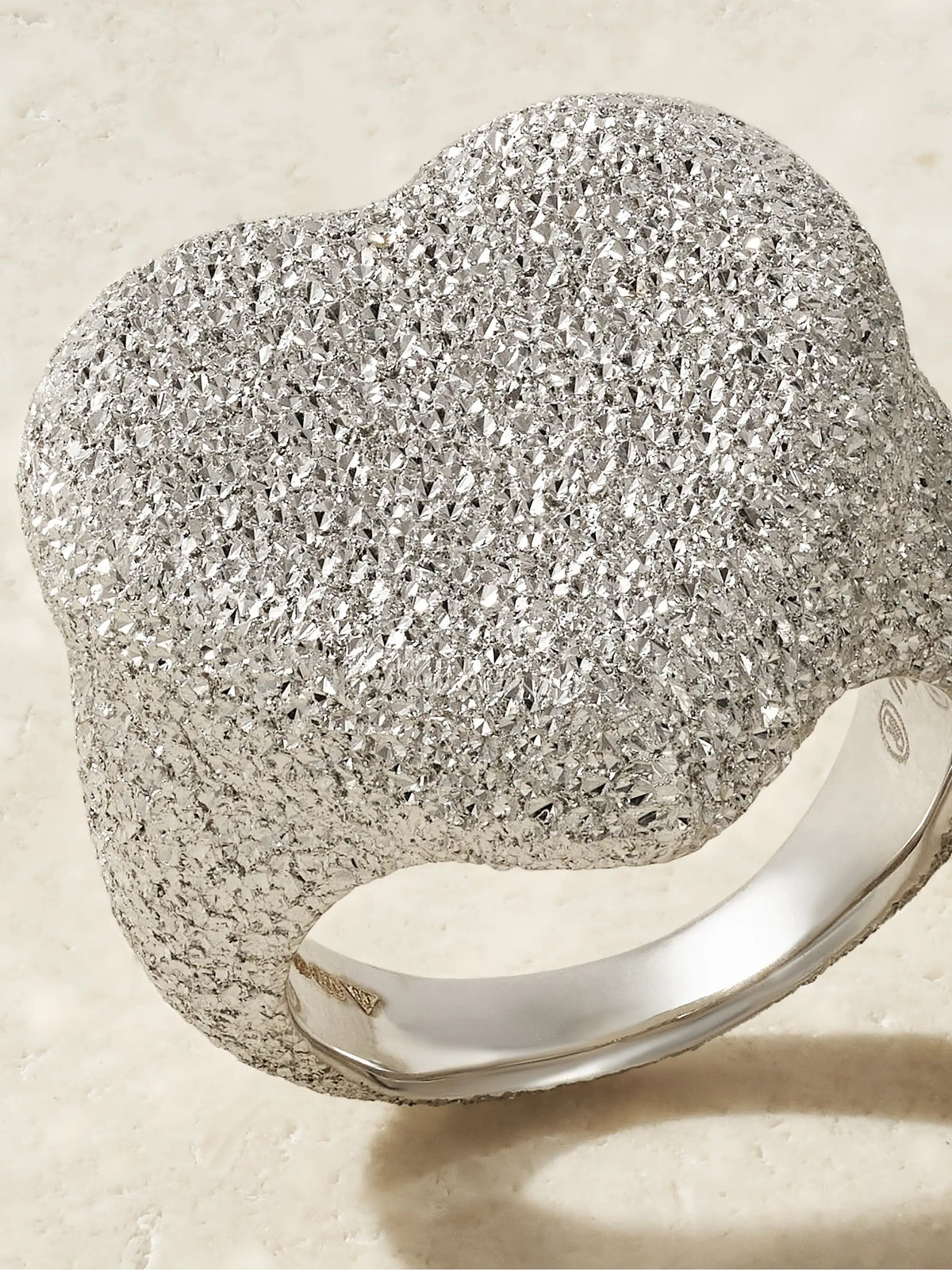 Cuore 18-karat White Gold Ring