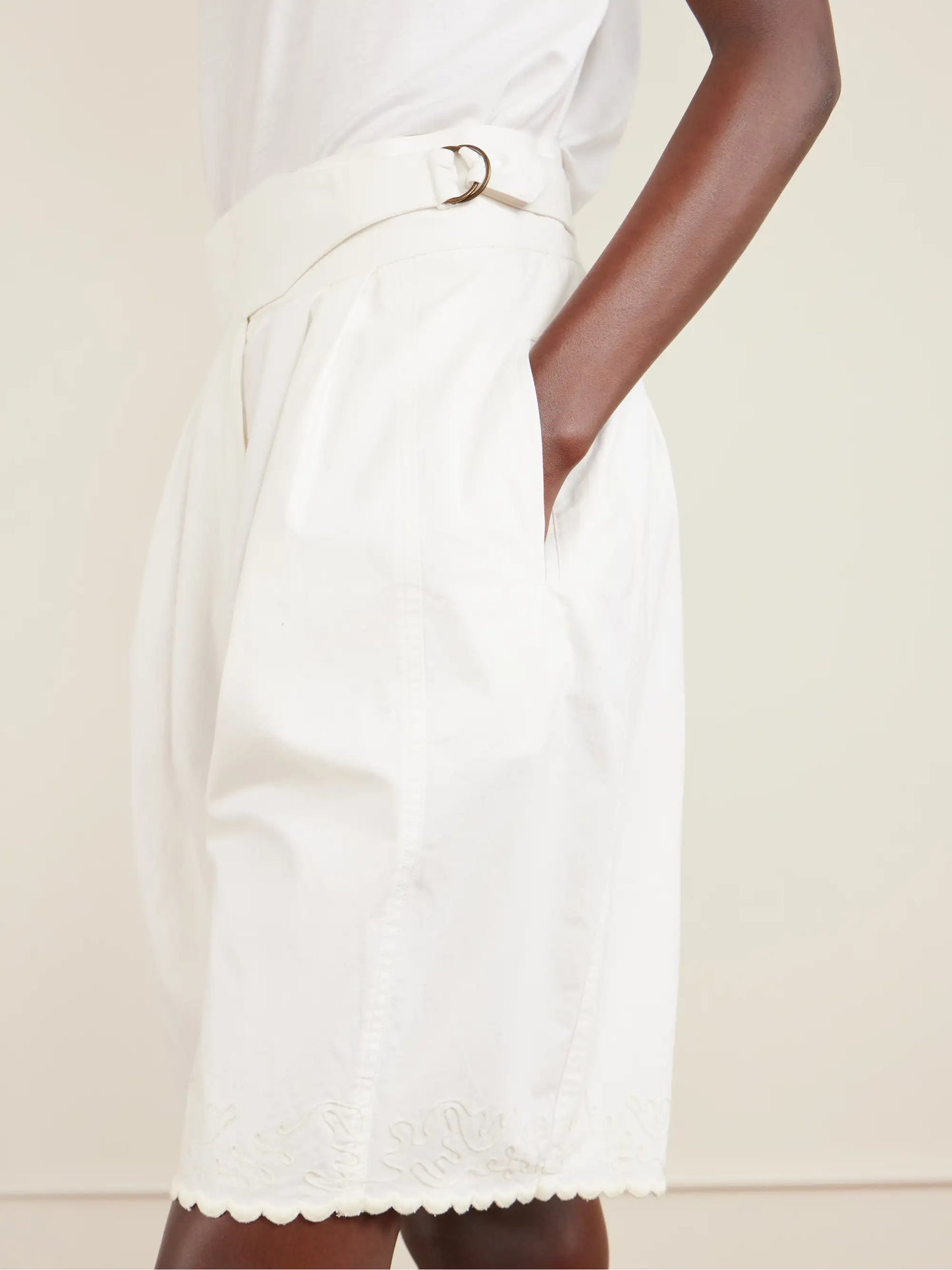 Closerie Belted Scalloped Embroidered Cotton-poplin Shorts