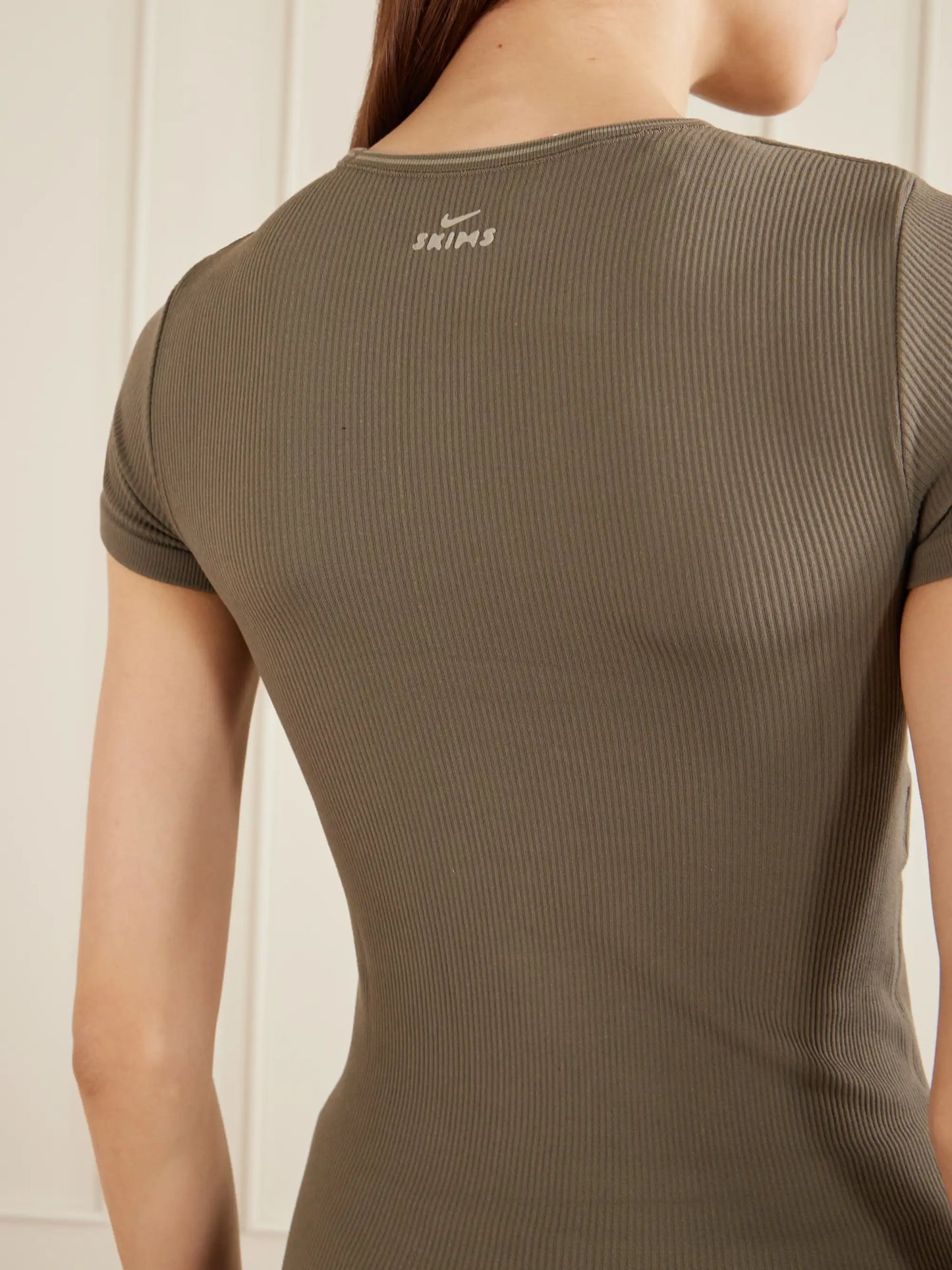 + Nike Ribbed Seamless Baby Tee - Dusty Oakmoss