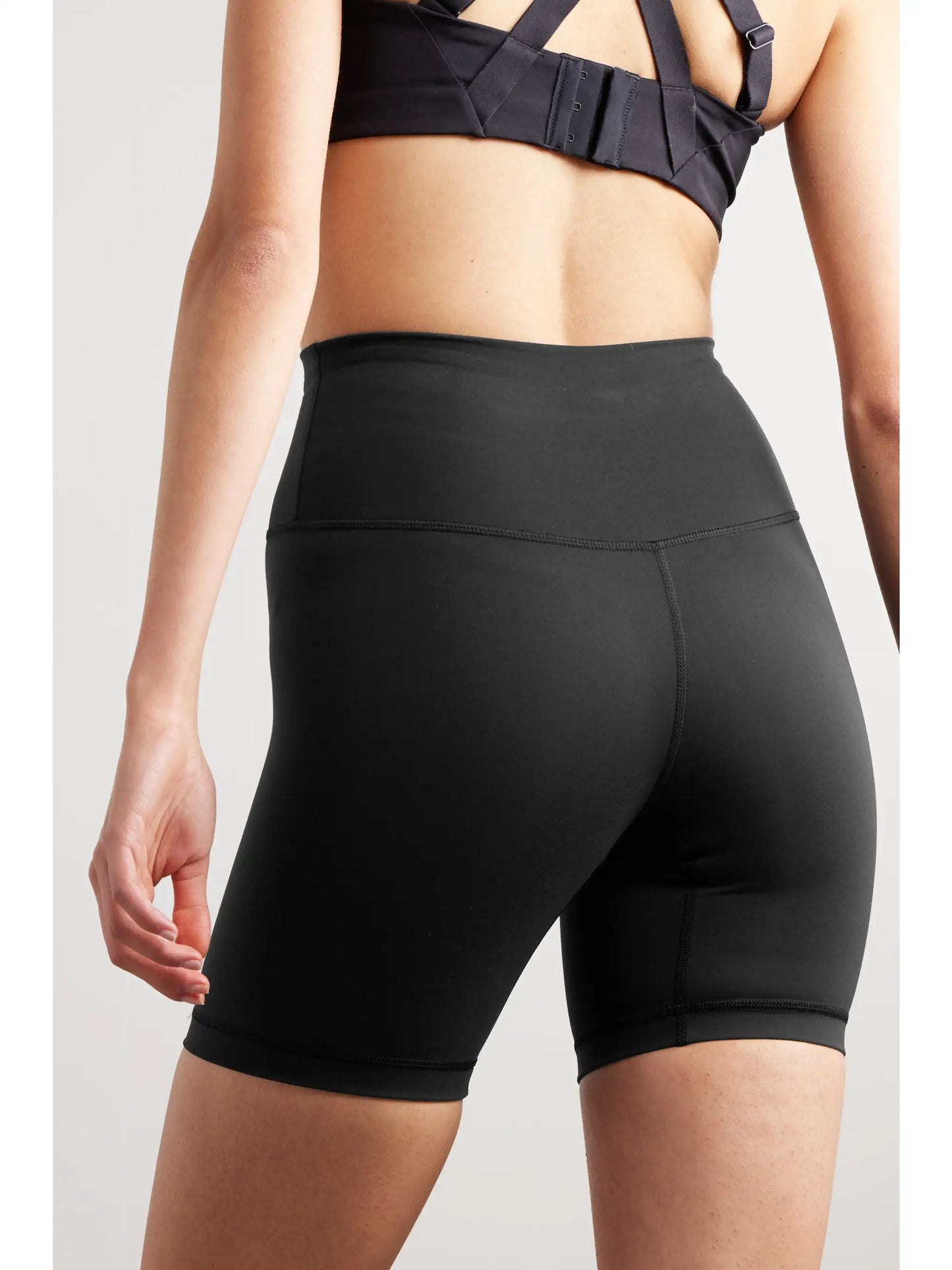 Wunder Train Everlux High-rise Shorts - 6"