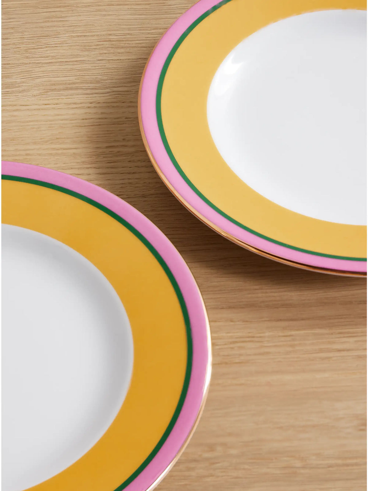 Set Of Two Gold-plated Painted Porcelain Dinner Plates