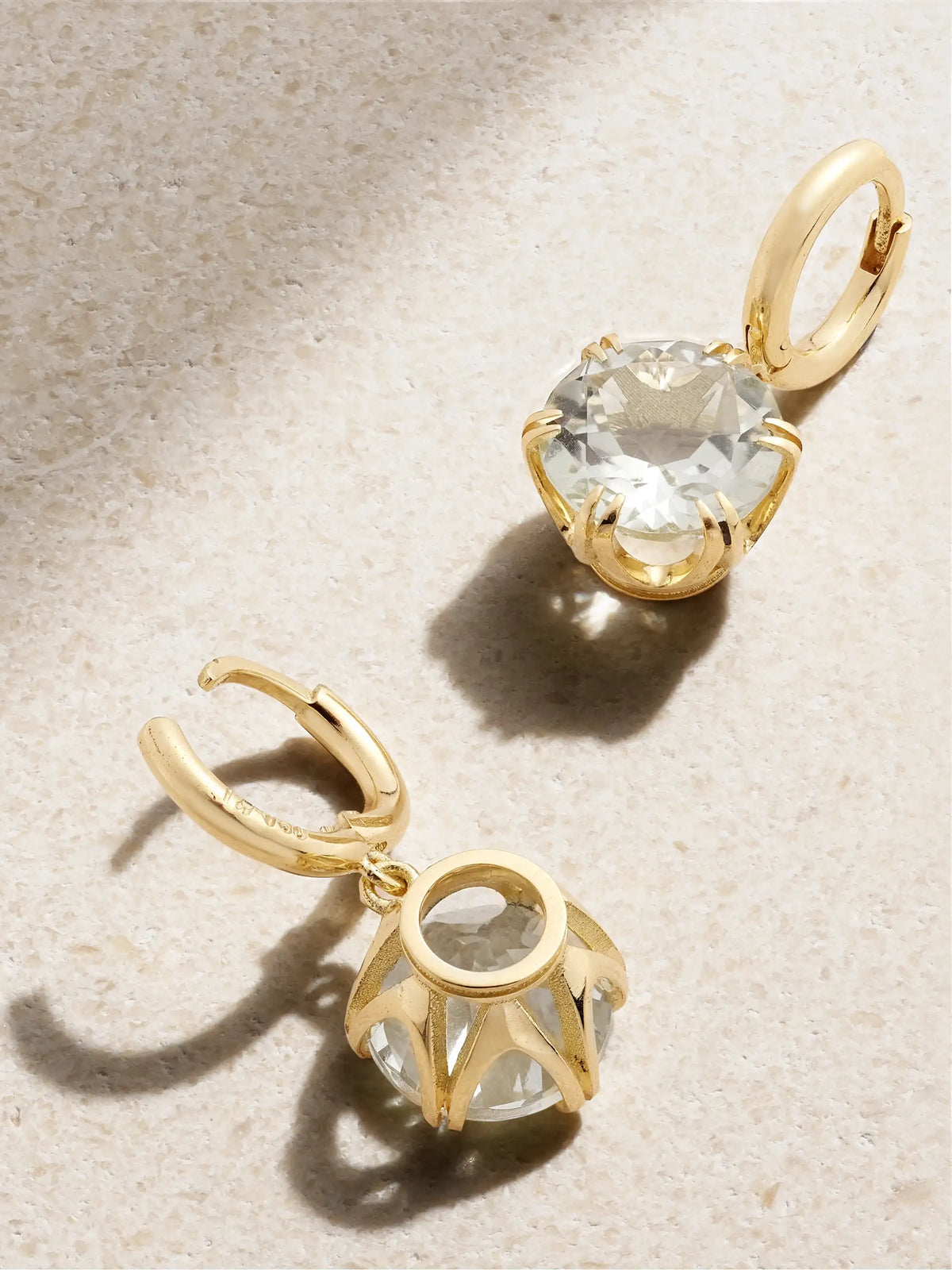 Mini Crown 18-karat Gold Amethyst Earrings