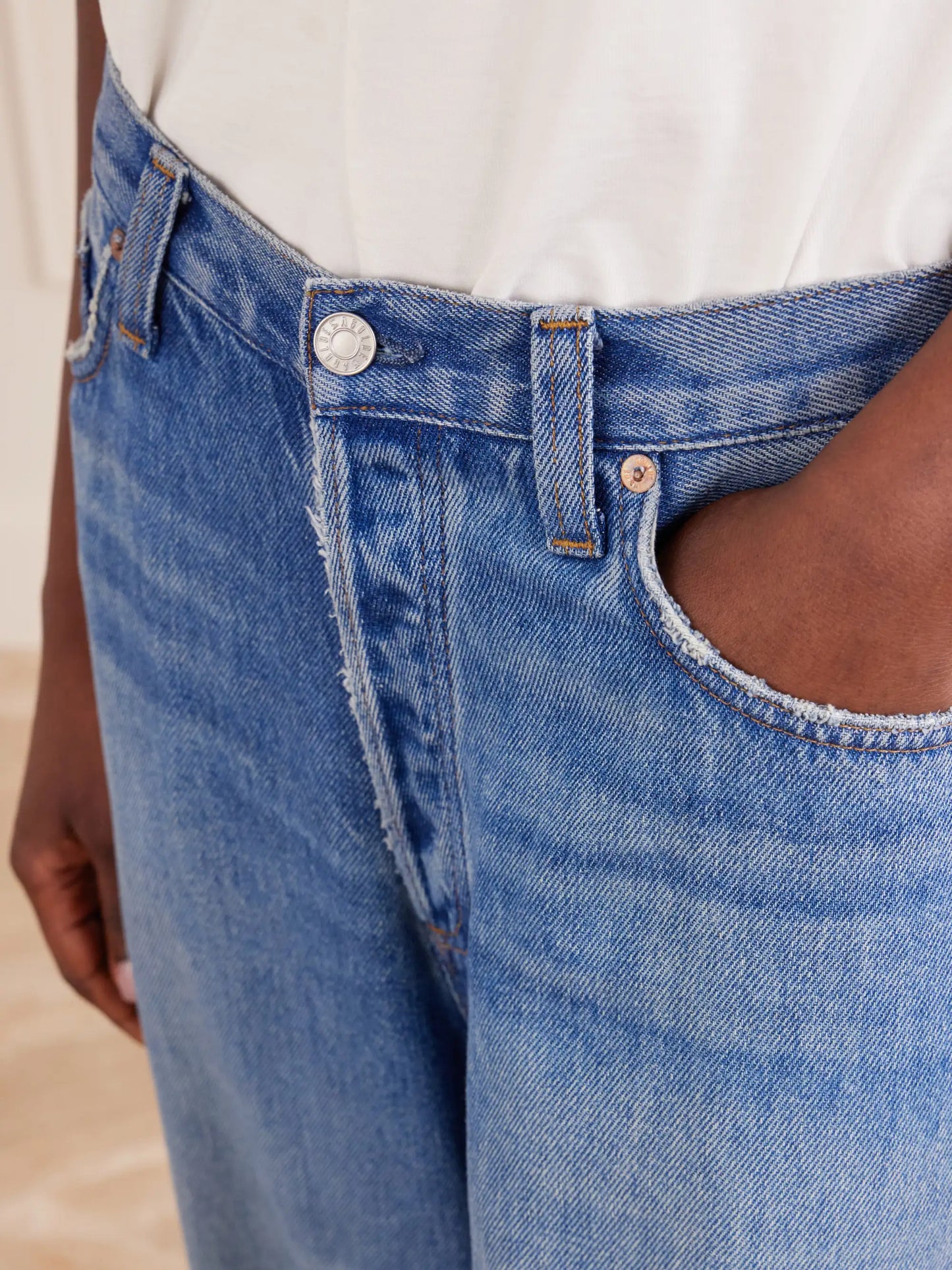 The Rounded Baggy Mid-rise Wide-leg Pants