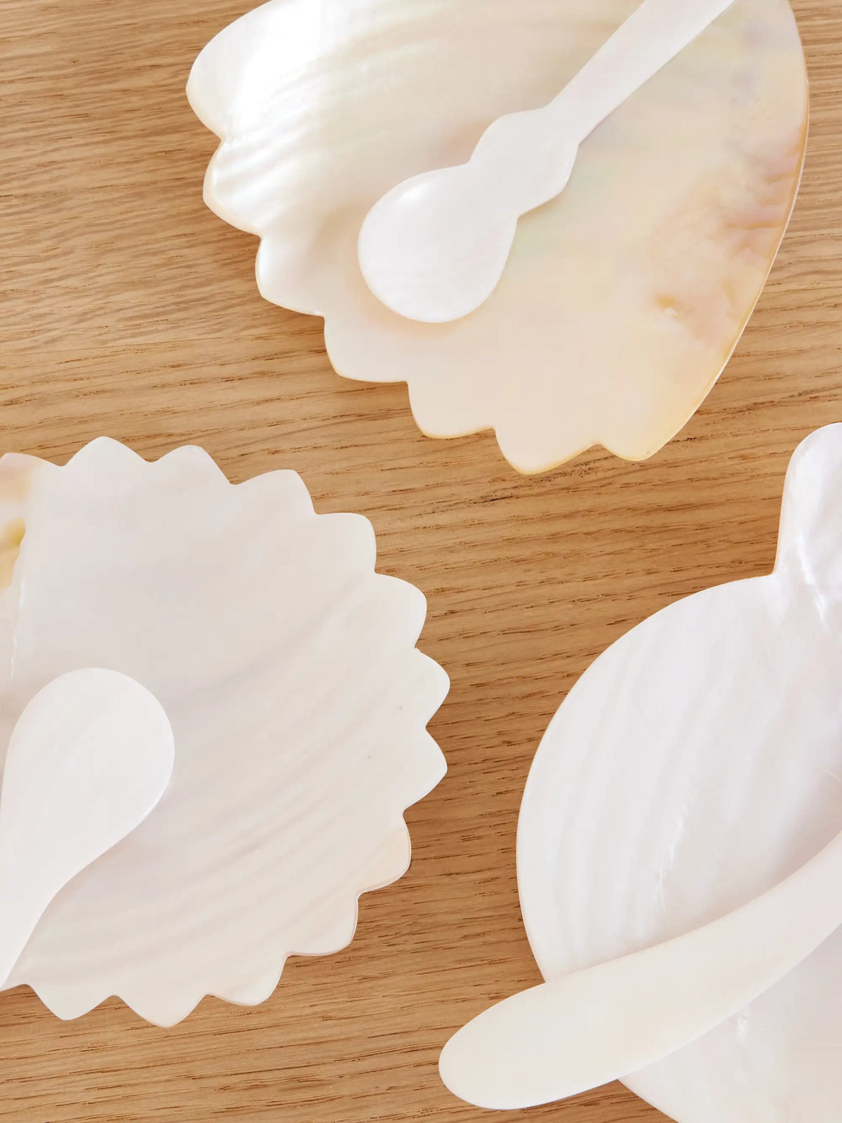 Gohar World The Mother Of All Pearls Set Of Three Spoons And Dishes