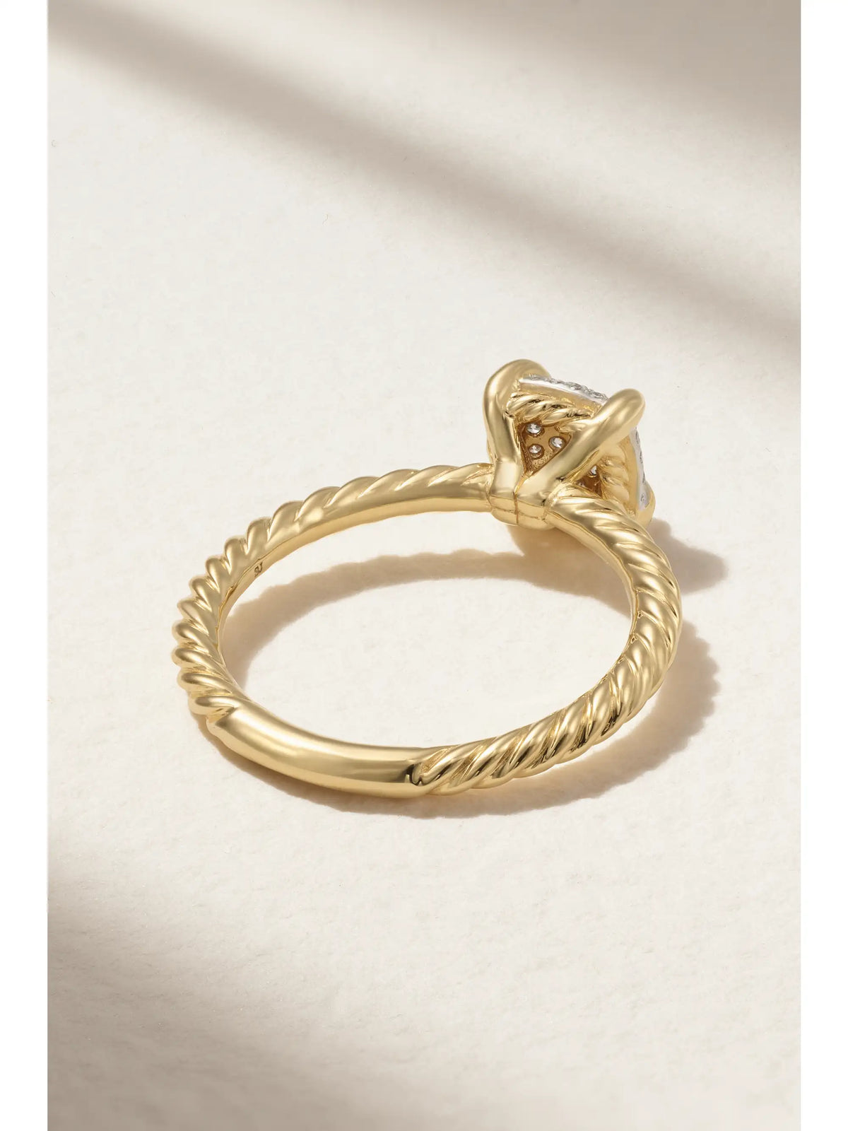 Chatelaine 18-karat Gold Diamond Ring