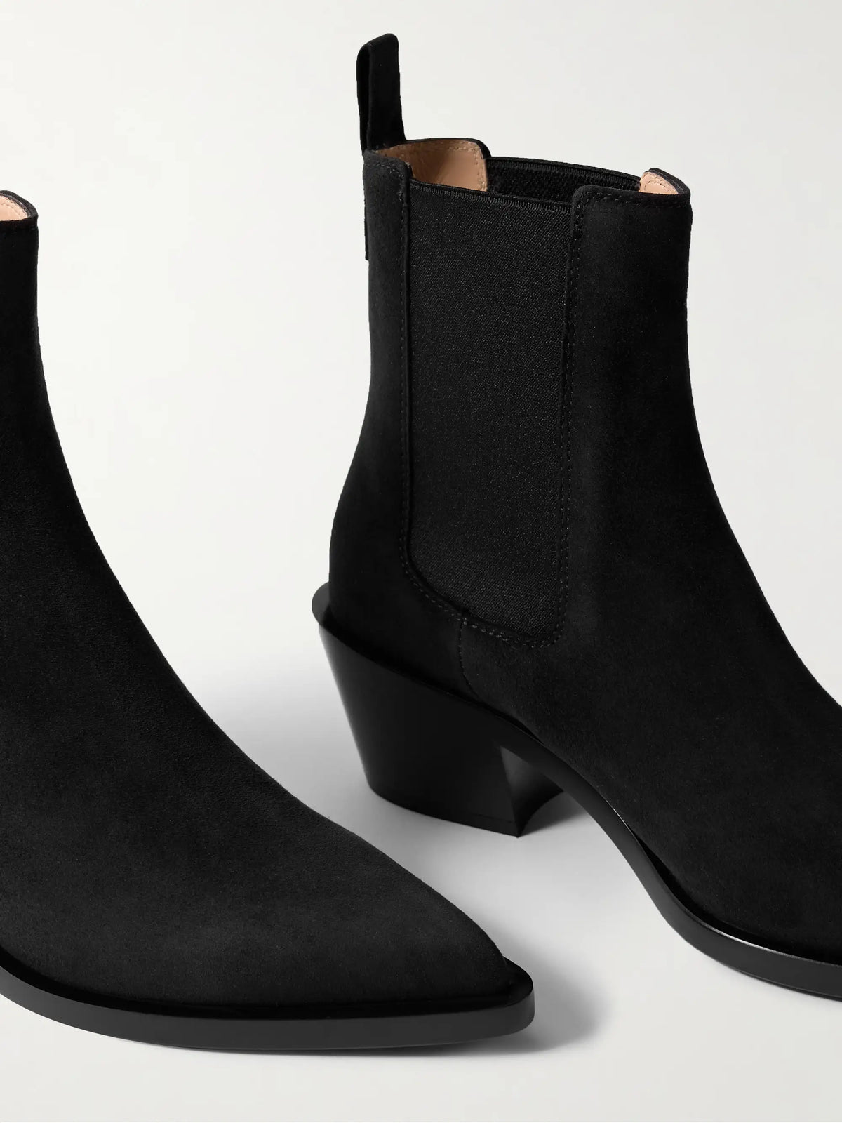 Wylie 45 Suede Chelsea Boots