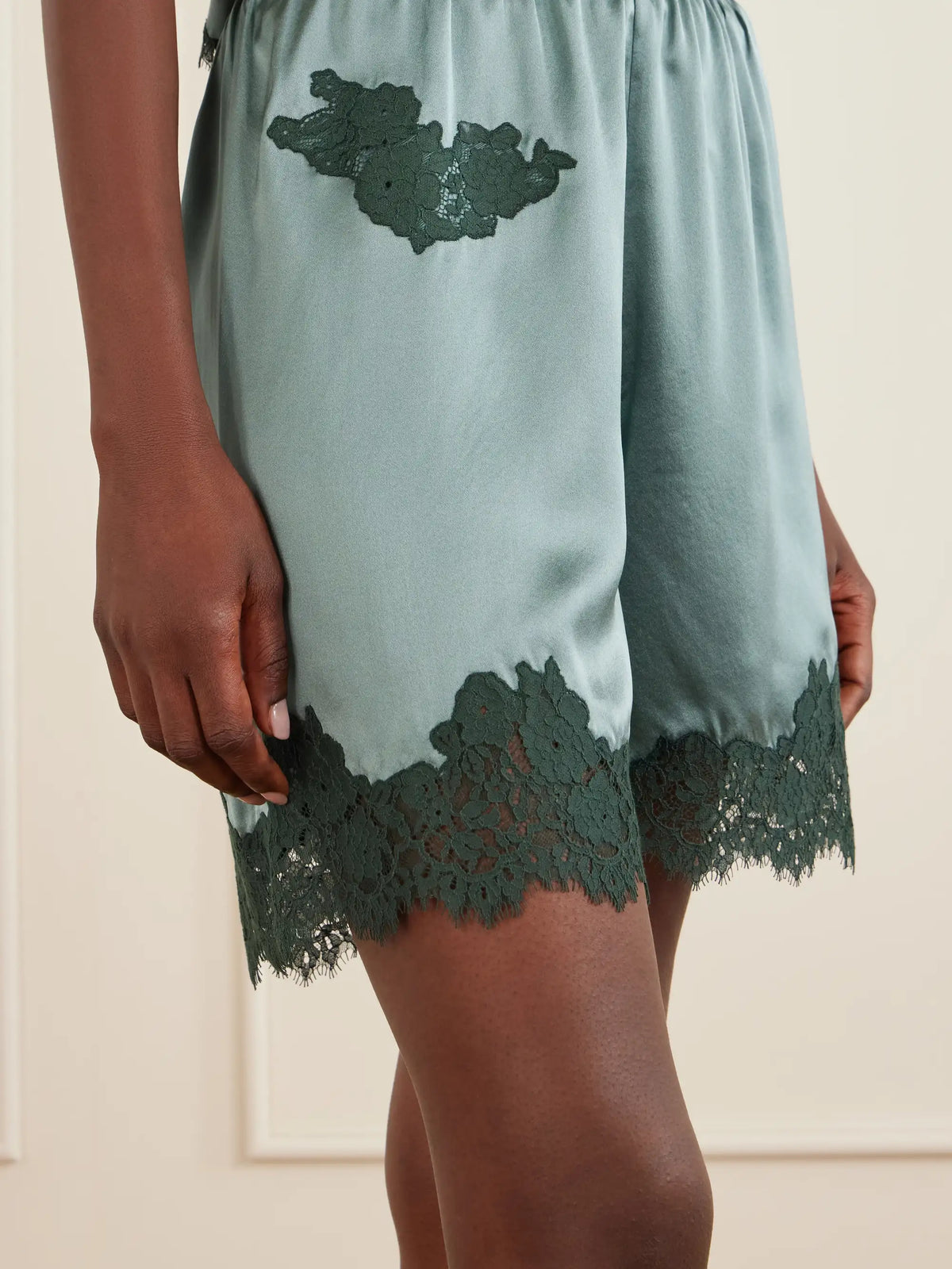 DÔEN Irsa Lace-trimmed Silk Shorts